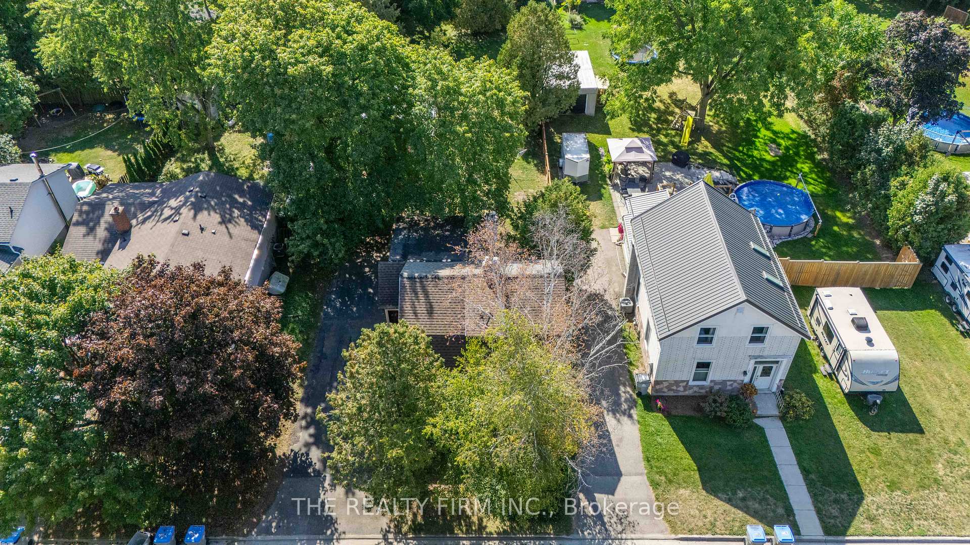 Photo 47 of 147 Princess Street, Lucan Biddulph, Lucan — HOMEH