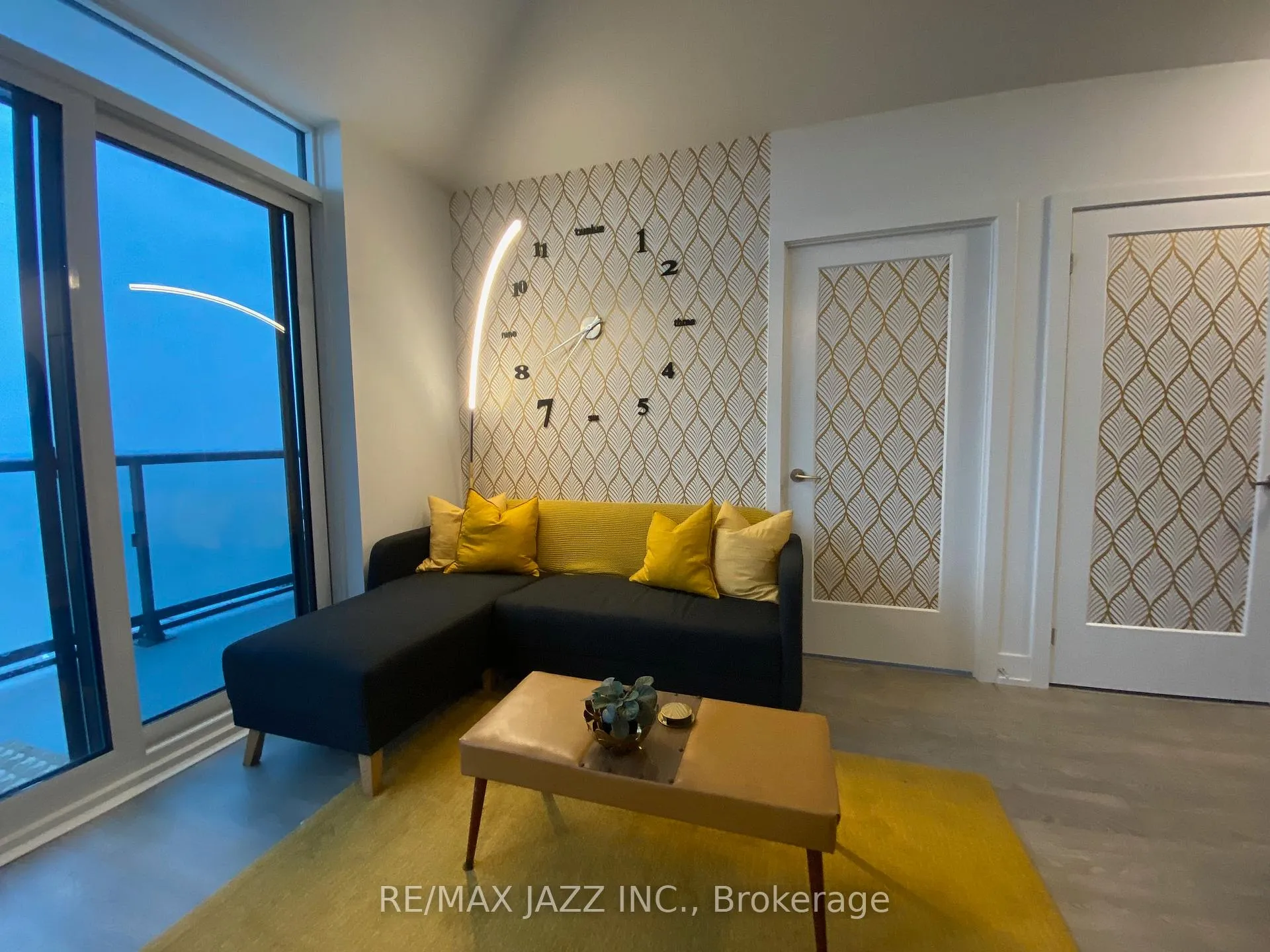 Photo 2 of Unit 1716, 2550 Simcoe Street N, Oshawa, Windfields — HOMEH