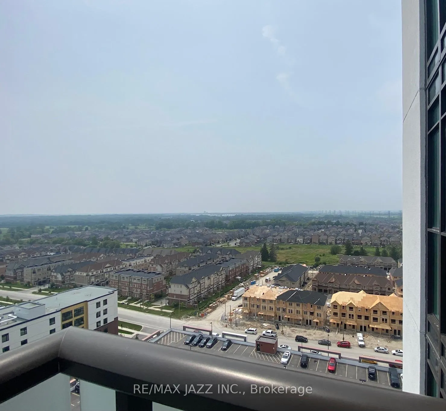Photo 7 of Unit 1716, 2550 Simcoe Street N, Oshawa, Windfields — HOMEH