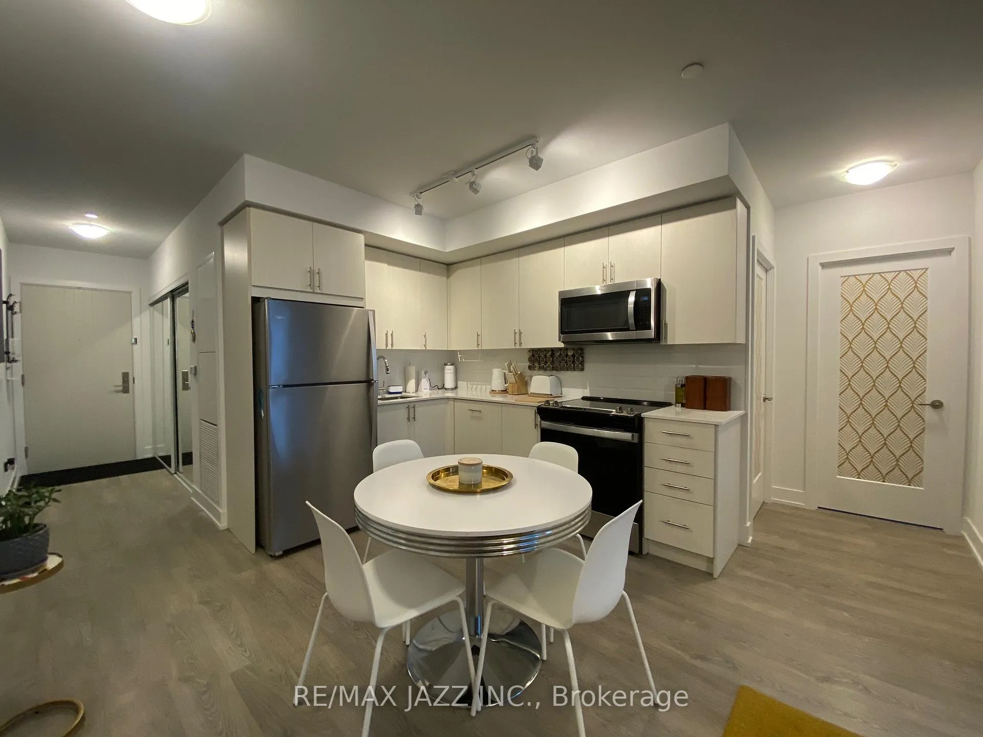 Photo 16 of Unit 1716, 2550 Simcoe Street N, Oshawa, Windfields — HOMEH
