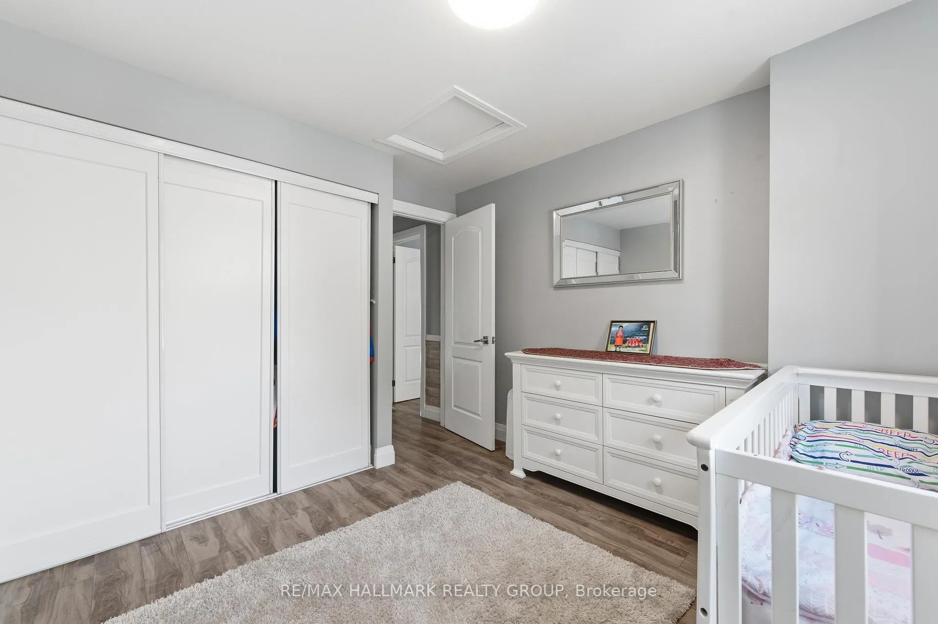 Photo 21 of 1924 Ashmont Street, Ottawa, Chapel Hill — HOMEH