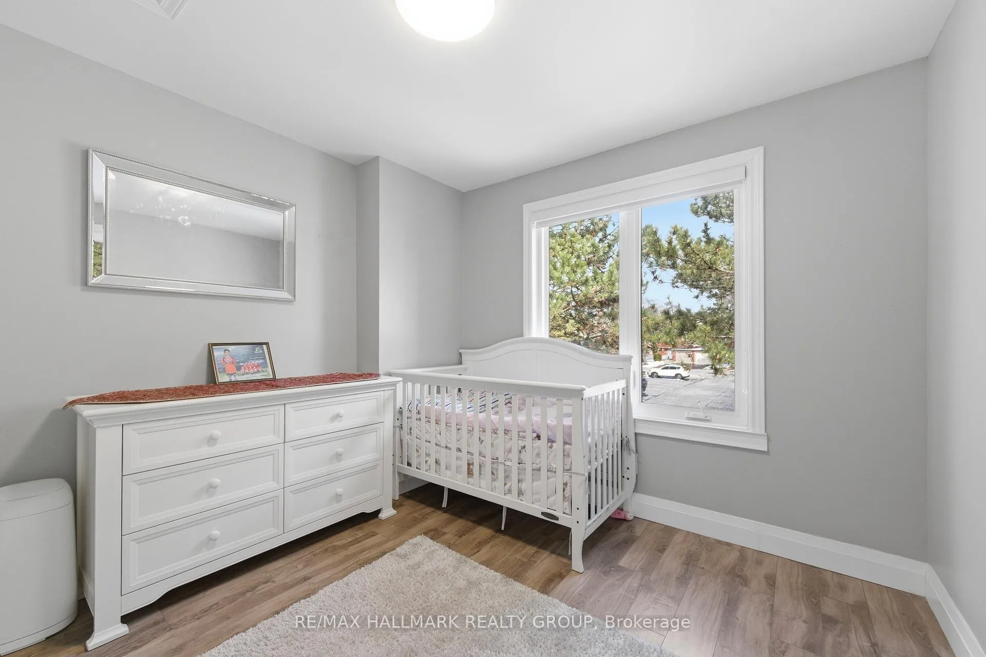 Photo 22 of 1924 Ashmont Street, Ottawa, Chapel Hill — HOMEH