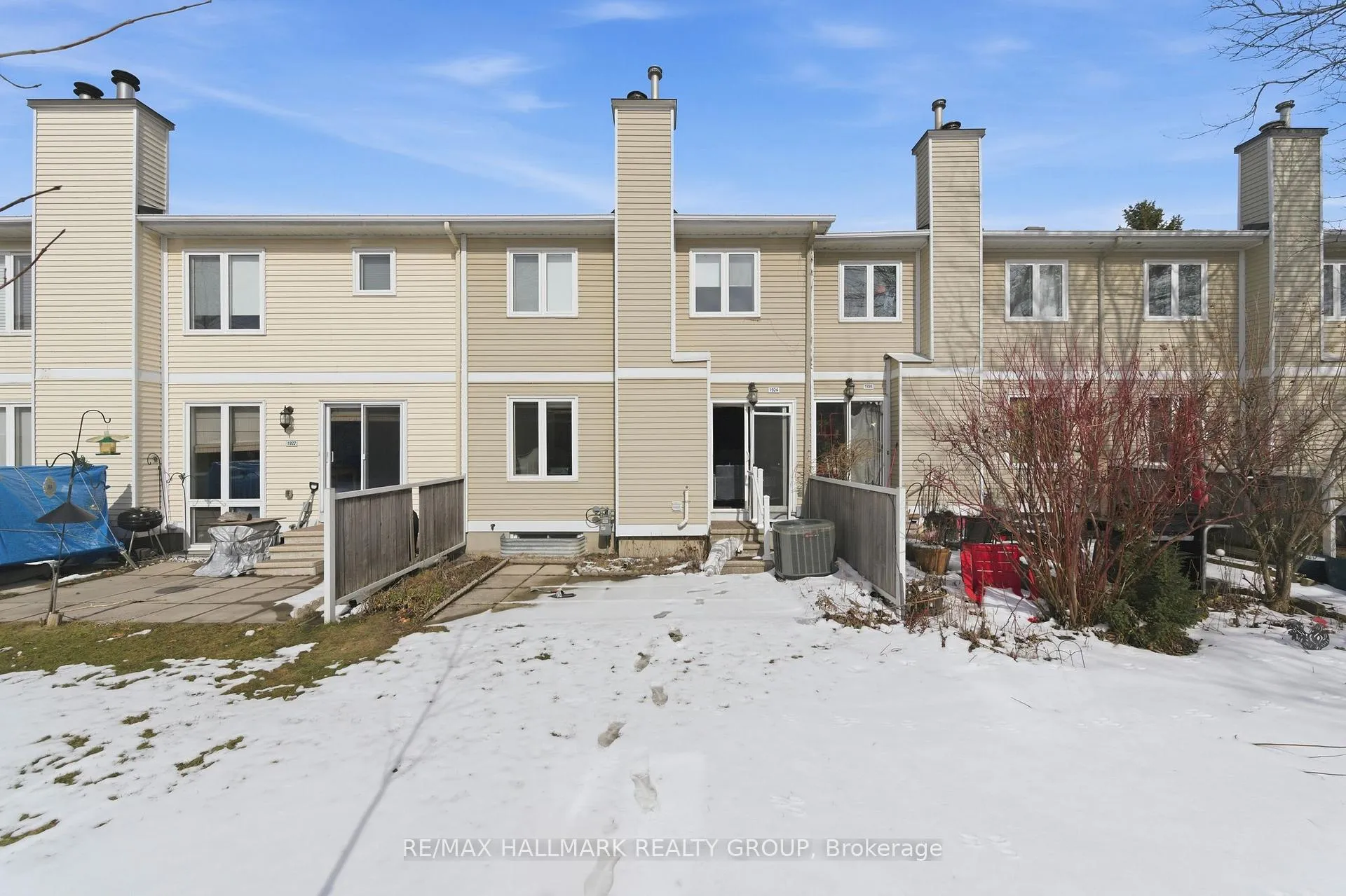 Photo 36 of 1924 Ashmont Street, Ottawa, Chapel Hill — HOMEH