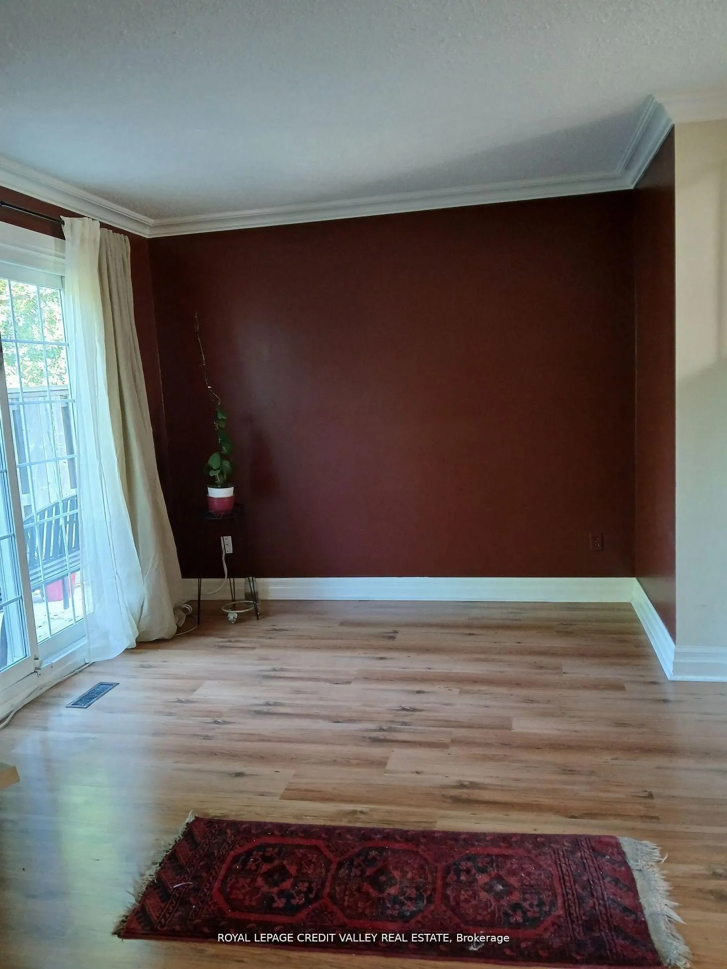 Photo 6 of 24 Sutter Avenue, Brampton, Heart Lake West — HOMEH