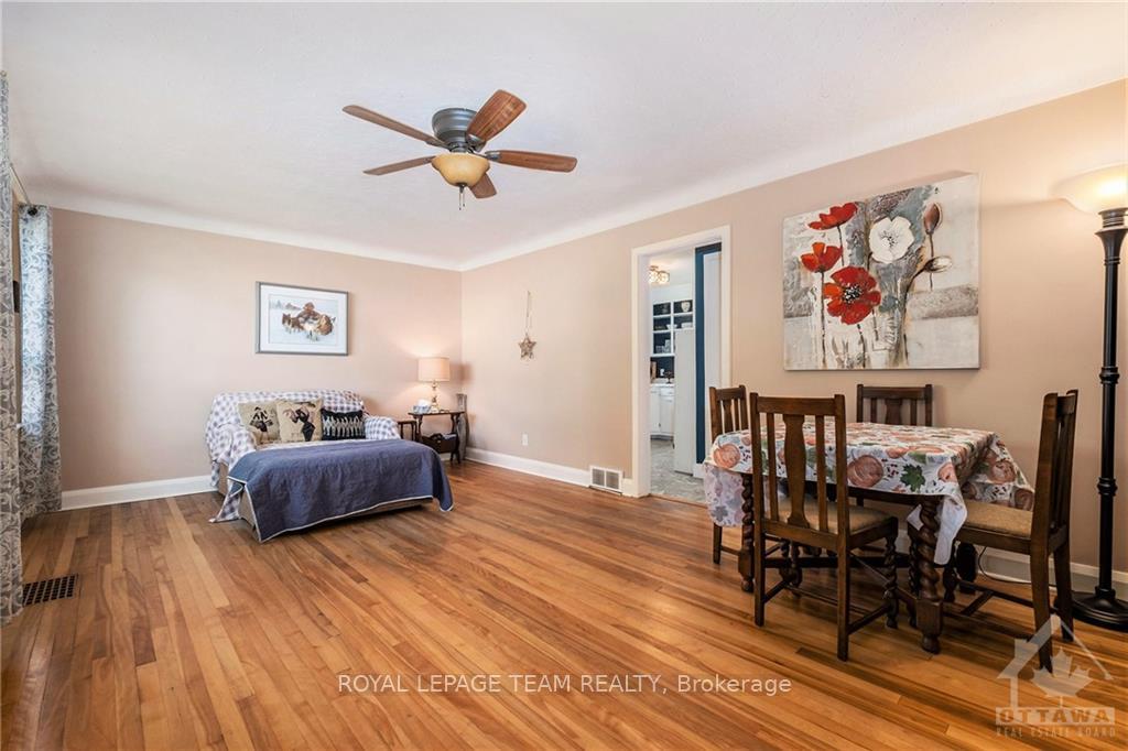 Photo 5 of 42 Cote Des Neiges Road, Ottawa, Meadowlands/St. Claire Gardens — HOMEH