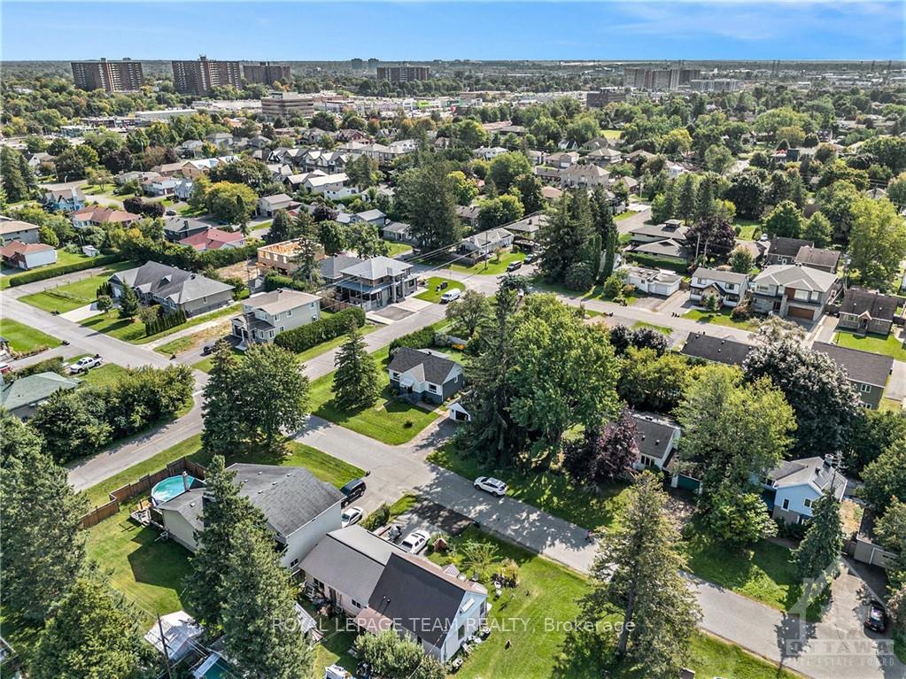 Photo 10 of 42 Cote Des Neiges Road, Ottawa, Meadowlands/St. Claire Gardens — HOMEH