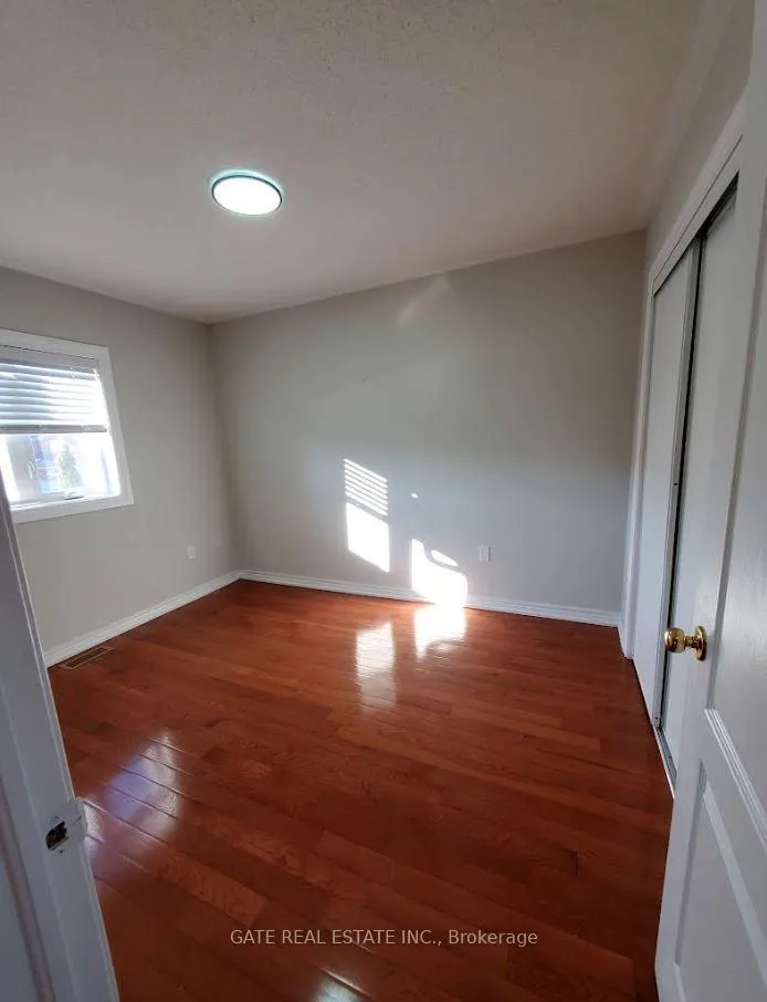 Photo 10 of 91 Primeau Drive, Aurora, Aurora Grove — HOMEH