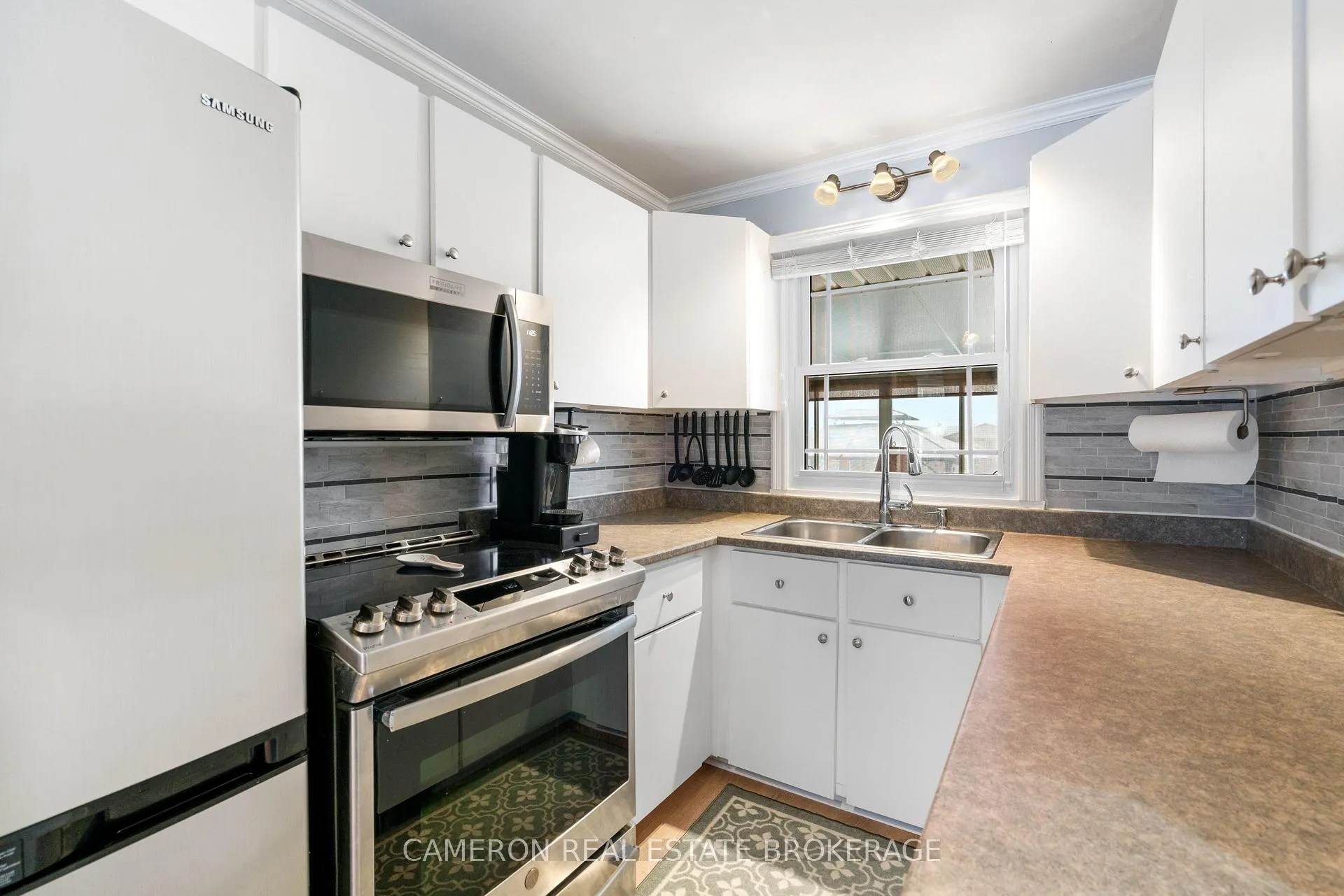 Photo 11 of 1513 Frances Ann Avenue, Cornwall — HOMEH