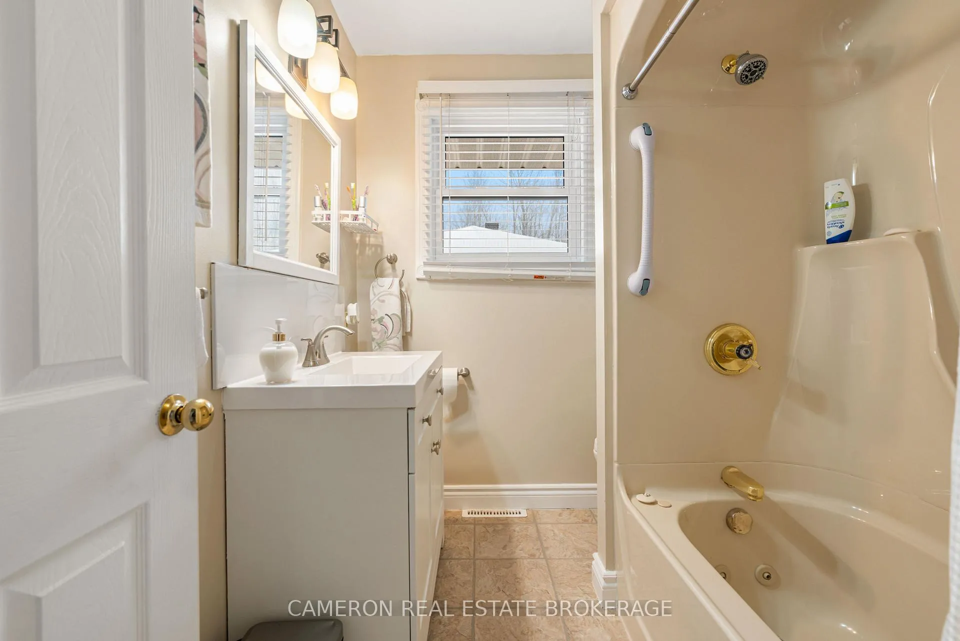 Photo 19 of 1513 Frances Ann Avenue, Cornwall — HOMEH