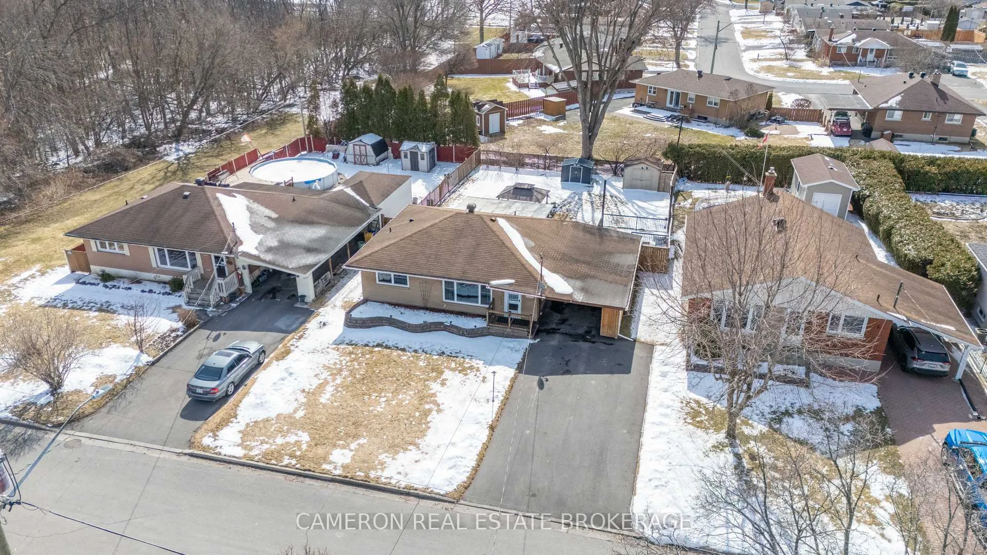 Photo 31 of 1513 Frances Ann Avenue, Cornwall — HOMEH