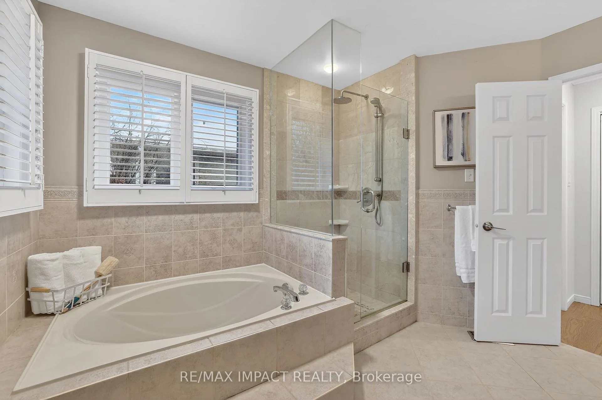 Photo 25 of 2348 Wildwood Crescent, Pickering, Brock Ridge — HOMEH