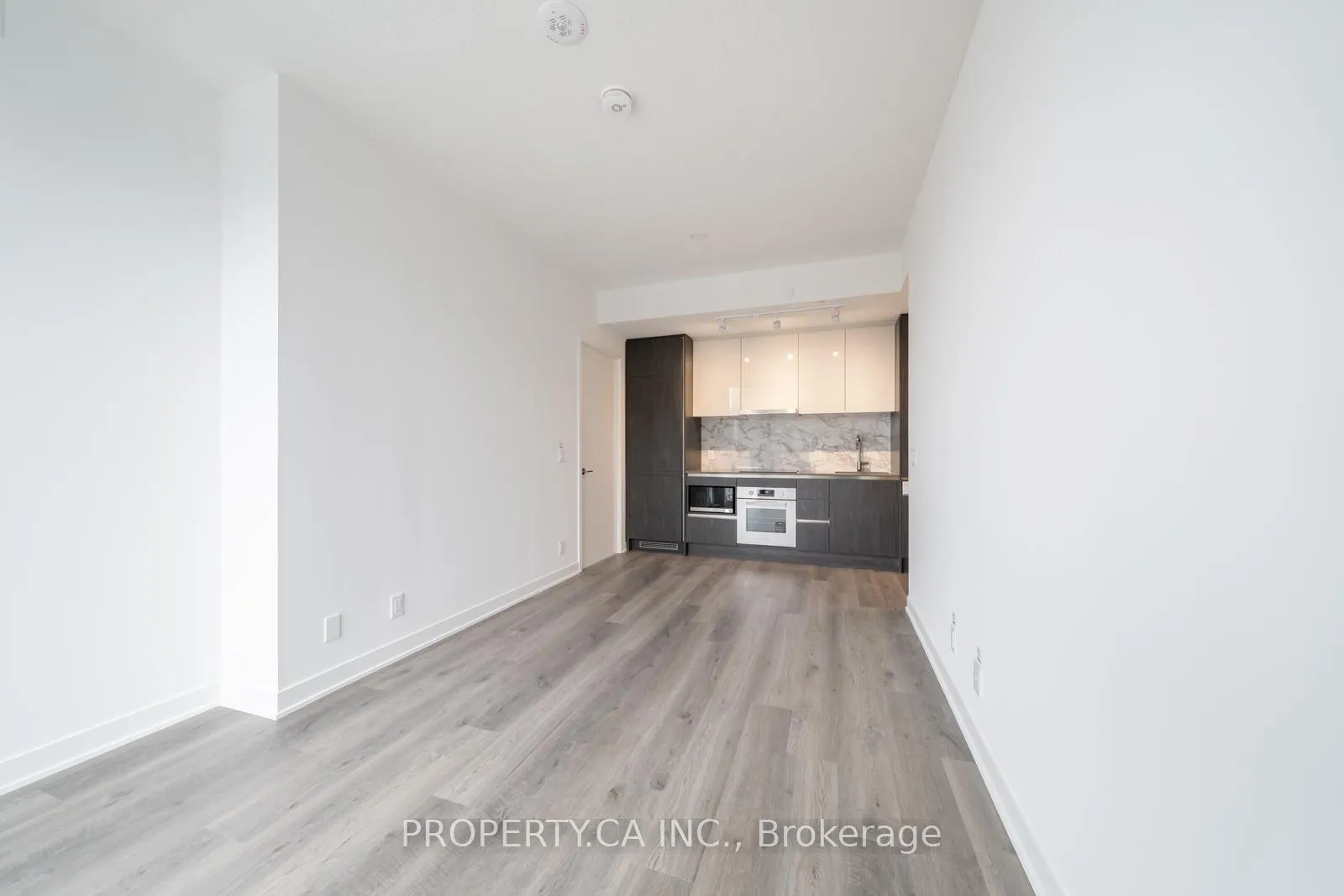 Photo 5 of Unit 3212, 180 Front Street E, Toronto, Moss Park — HOMEH