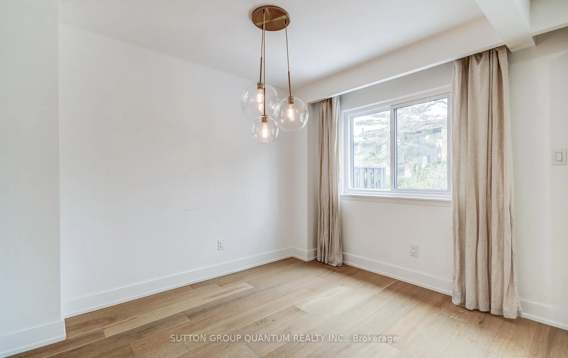 Photo 6 of Unit 72, 20 Mineola Road E, Mississauga, Mineola — HOMEH