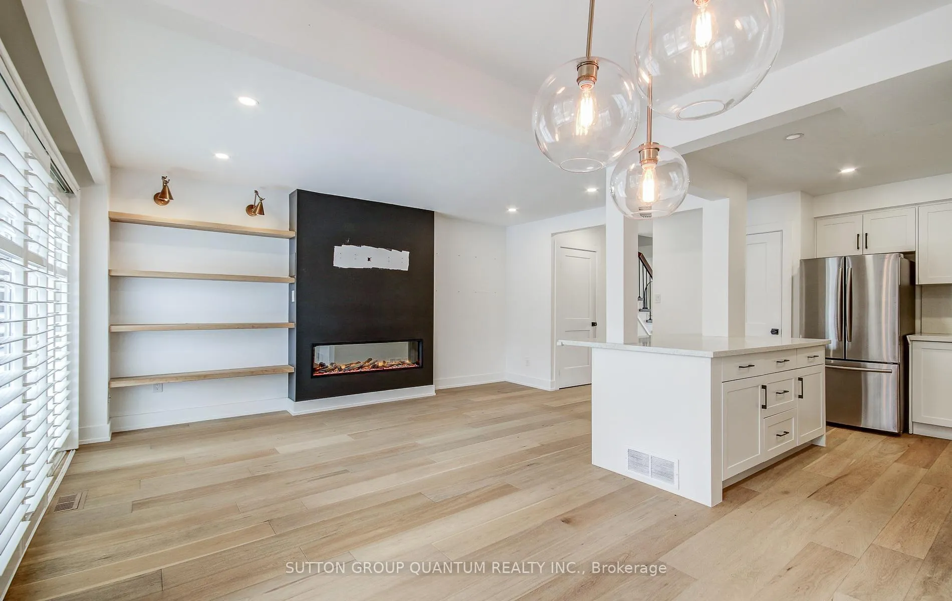 Photo 8 of Unit 72, 20 Mineola Road E, Mississauga, Mineola — HOMEH