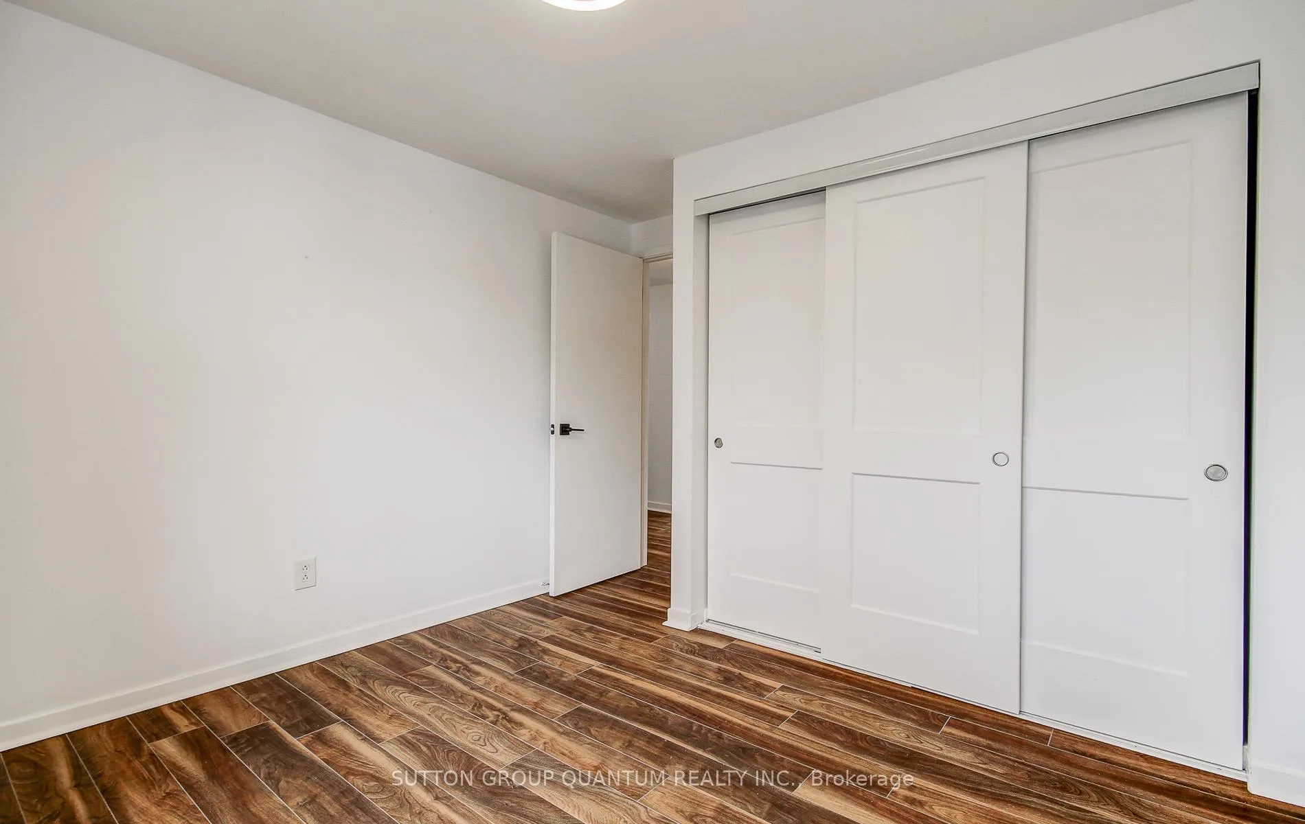Photo 15 of Unit 72, 20 Mineola Road E, Mississauga, Mineola — HOMEH