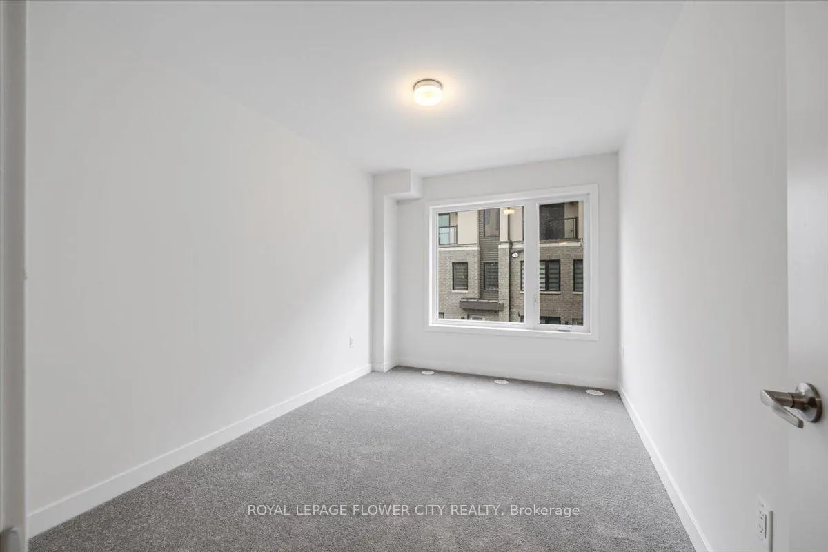 Photo 21 of Unit 3, 3421 Ridgeway Drive, Mississauga, Erin Mills — HOMEH