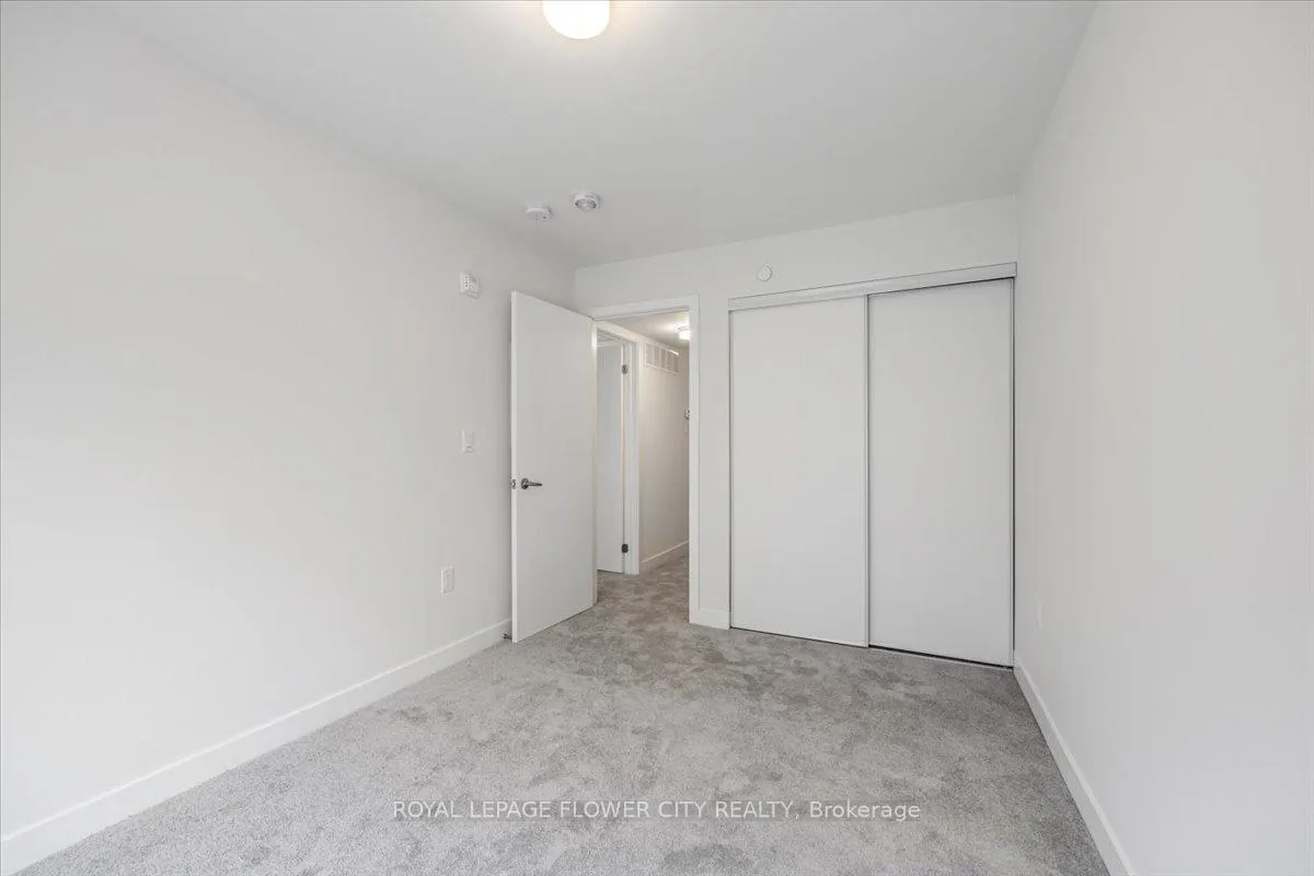 Photo 22 of Unit 3, 3421 Ridgeway Drive, Mississauga, Erin Mills — HOMEH