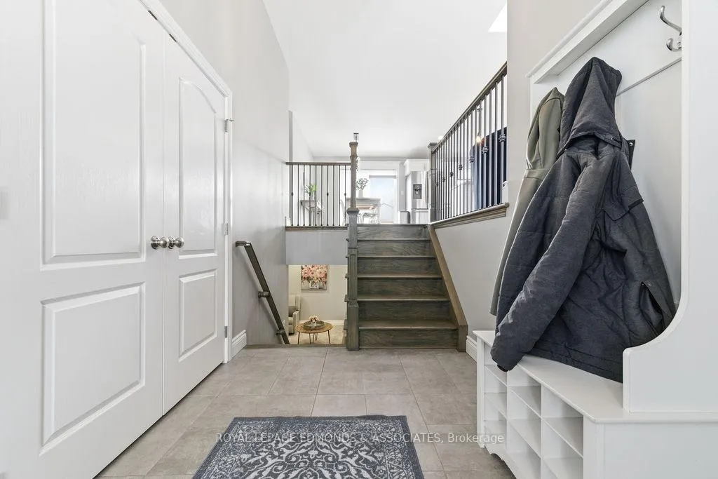 Photo 5 of 21 Liam Street, Petawawa — HOMEH