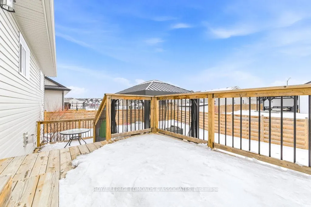 Photo 39 of 21 Liam Street, Petawawa — HOMEH