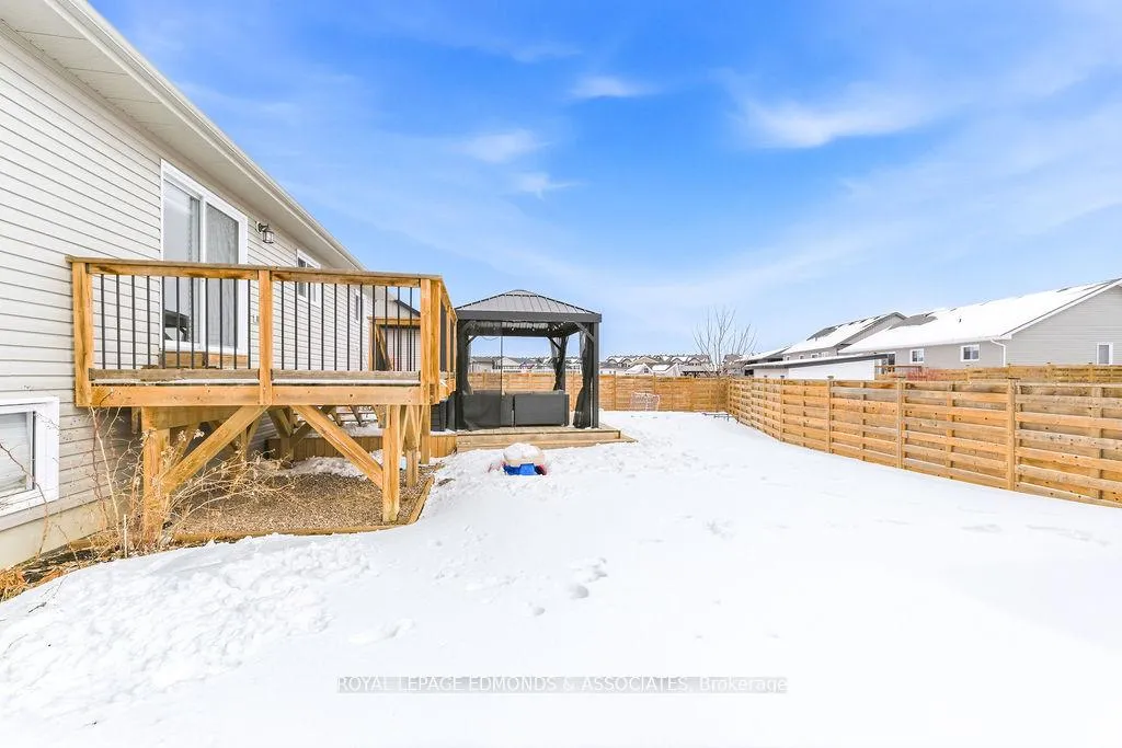 Photo 40 of 21 Liam Street, Petawawa — HOMEH
