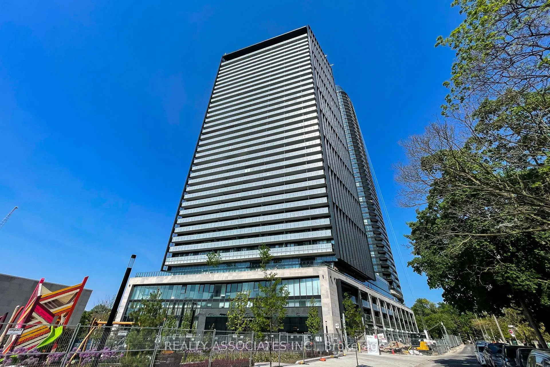 Photo 1 of Unit 2817, 585 Bloor Street E, Toronto, North St. James Town — HOMEH