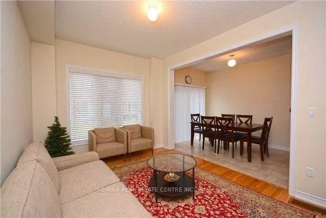Photo 6 of 64 Yardley Crescent S, Brampton, Credit Valley — HOMEH