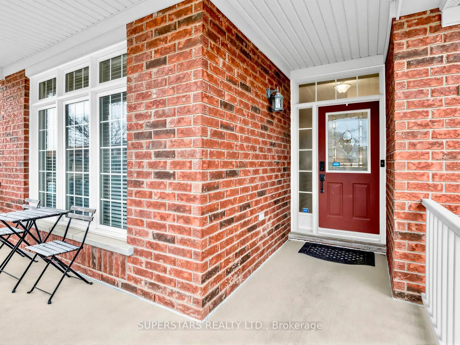 Photo 2 of 7 Wilcliff Court, Markham, Greensborough — HOMEH