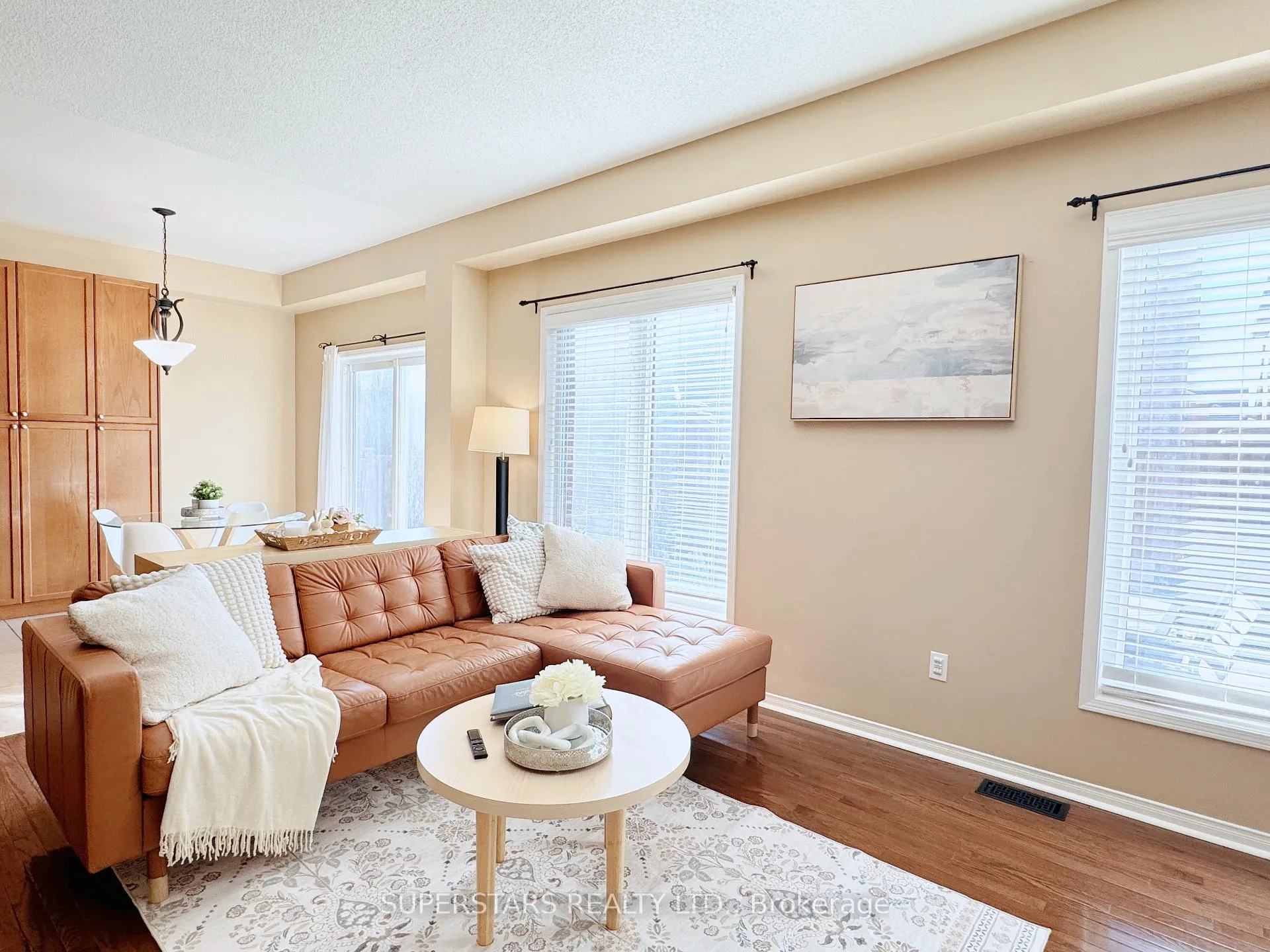 Photo 14 of 7 Wilcliff Court, Markham, Greensborough — HOMEH