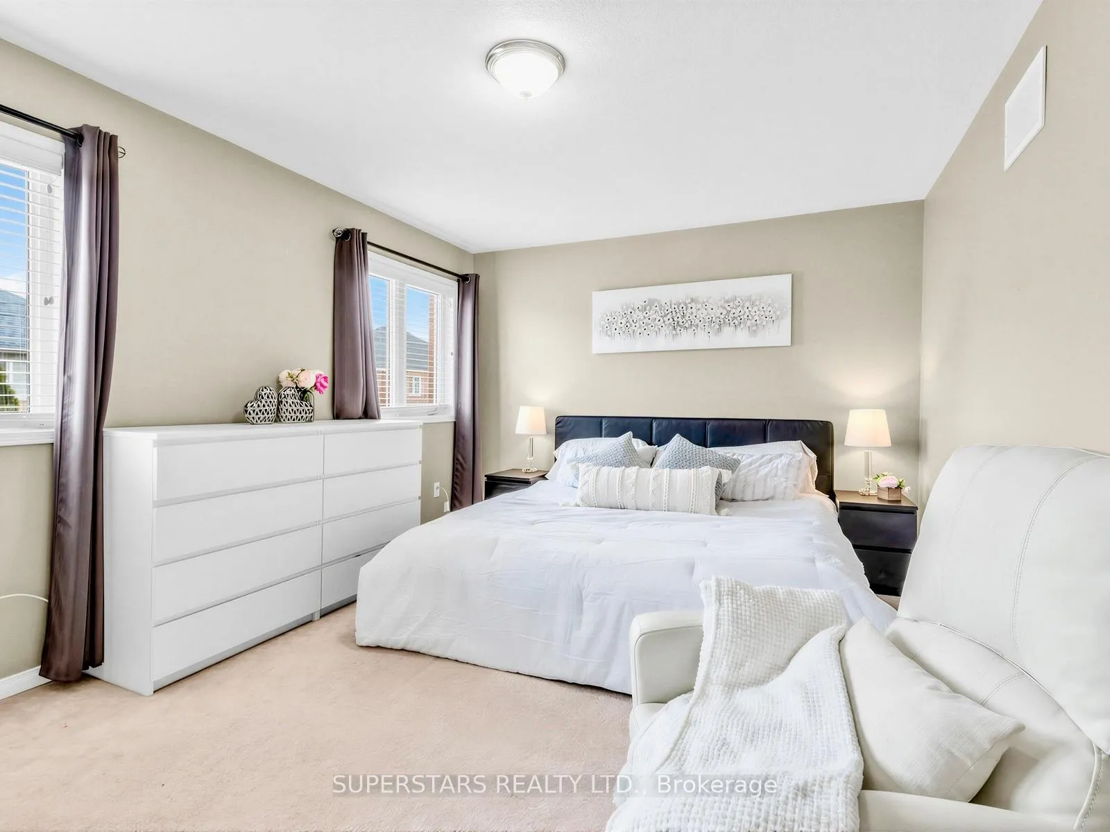 Photo 18 of 7 Wilcliff Court, Markham, Greensborough — HOMEH