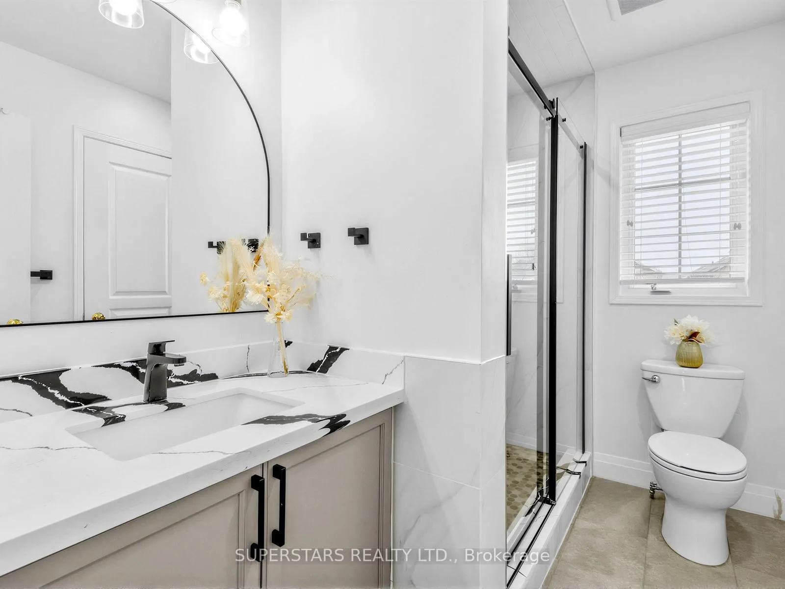 Photo 25 of 7 Wilcliff Court, Markham, Greensborough — HOMEH