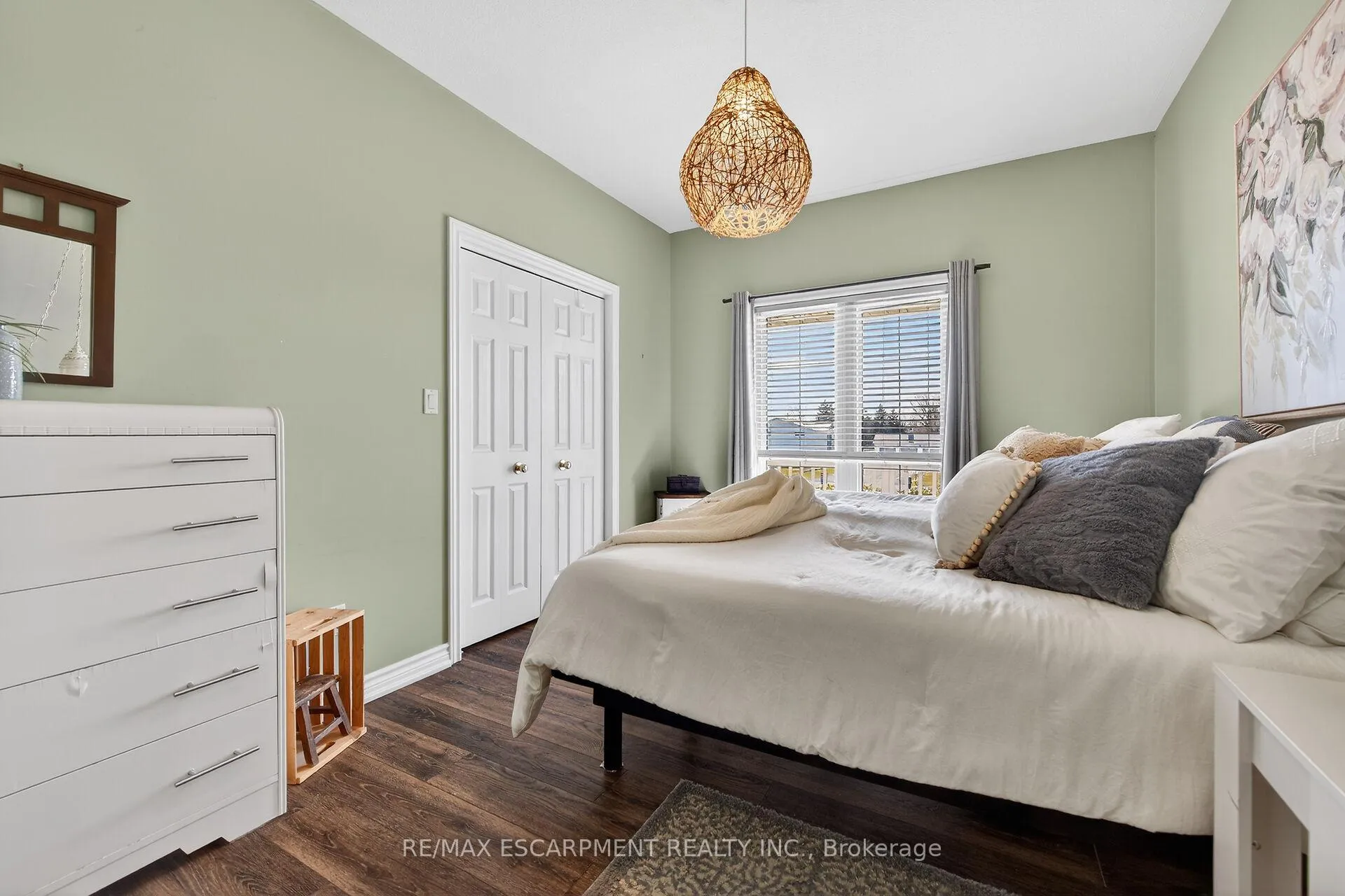 Photo 25 of 2 Foxlow Crescent, Haldimand — HOMEH