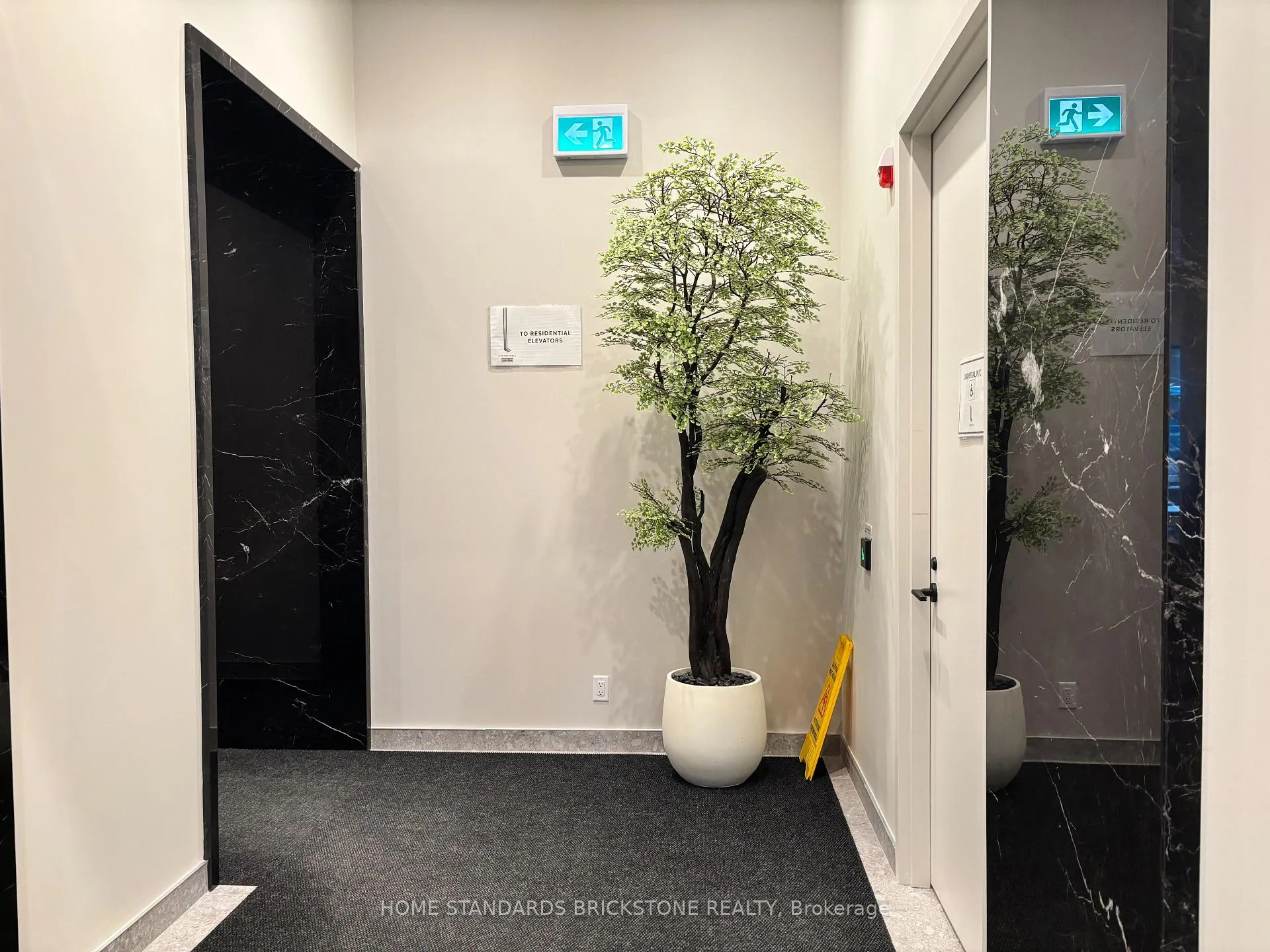 Photo 6 of Unit 4110, 180 Front Street E, Toronto, Moss Park — HOMEH