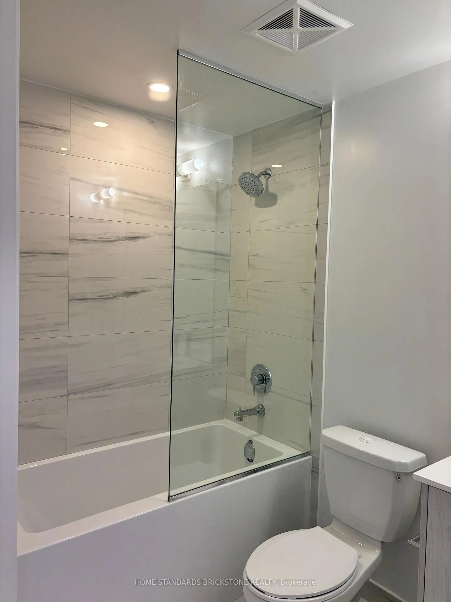 Photo 25 of Unit 4110, 180 Front Street E, Toronto, Moss Park — HOMEH