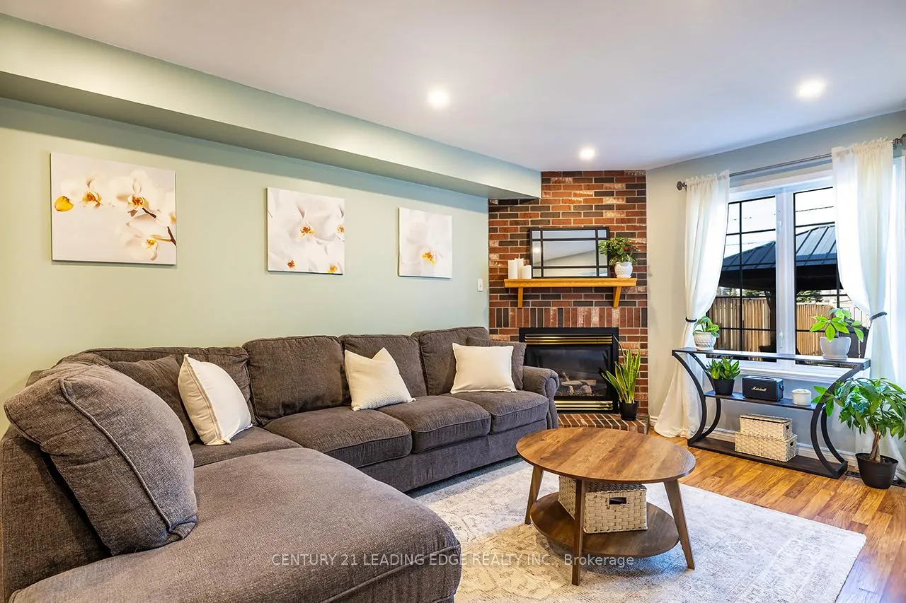 Photo 9 of 10 Oglevie Drive, Whitby, Pringle Creek — HOMEH