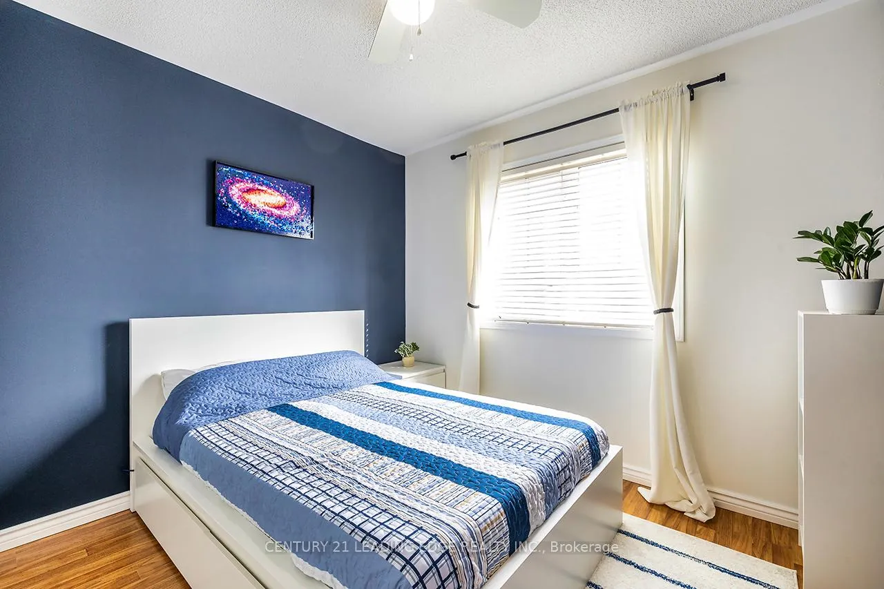 Photo 34 of 10 Oglevie Drive, Whitby, Pringle Creek — HOMEH