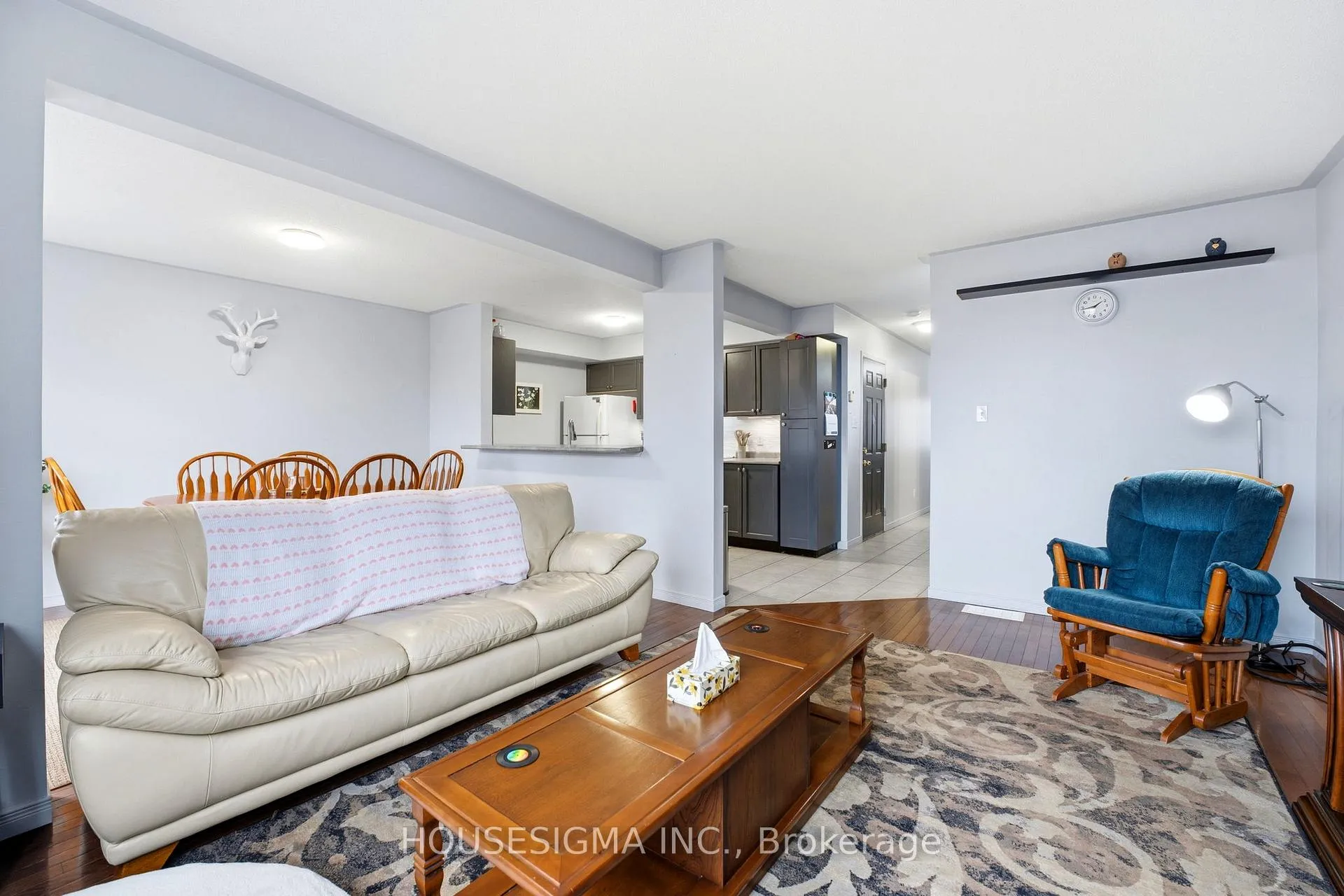 Photo 7 of Unit C, 123 Whitlaw Way, Brant, Paris — HOMEH