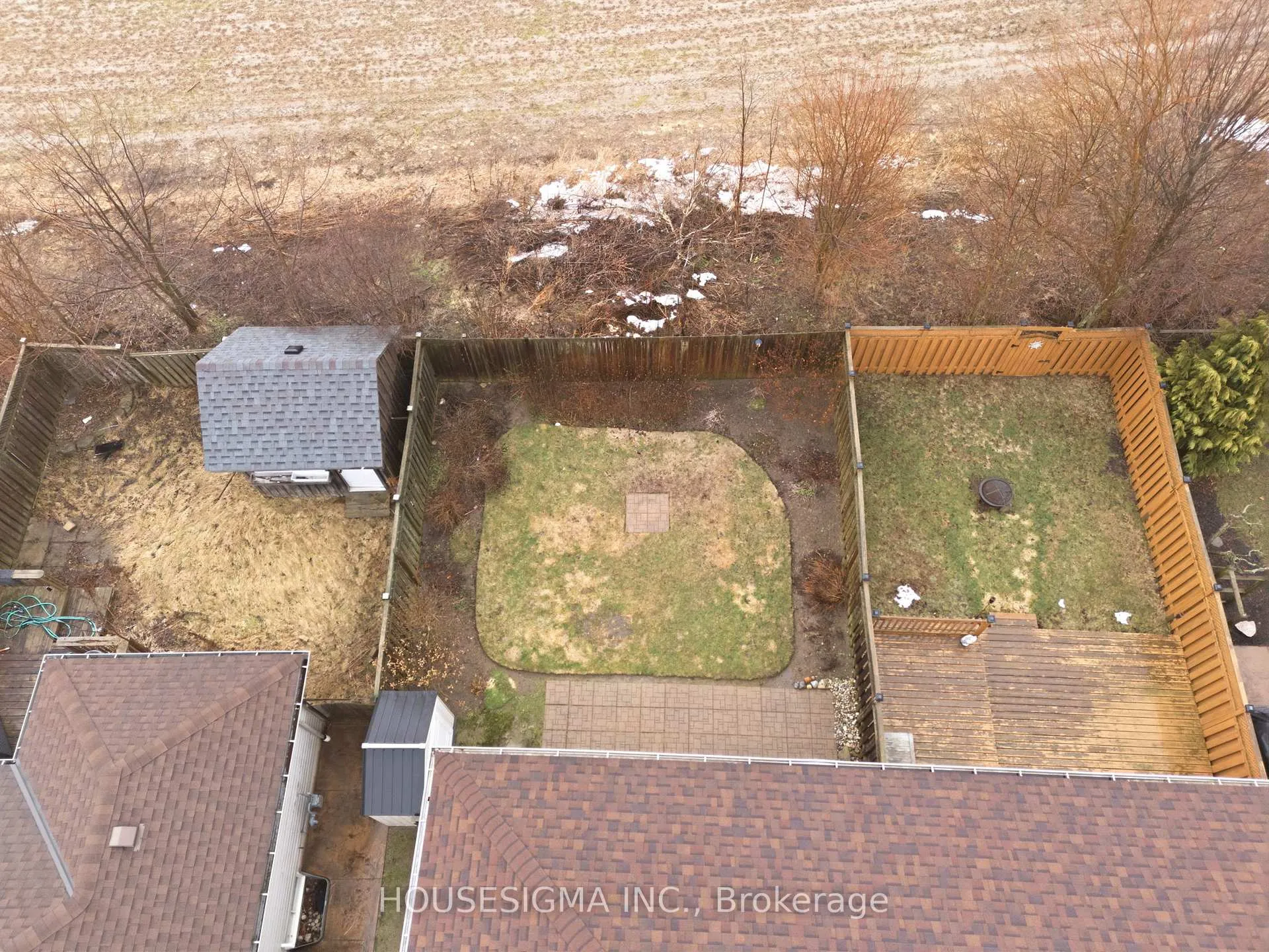 Photo 29 of Unit C, 123 Whitlaw Way, Brant, Paris — HOMEH