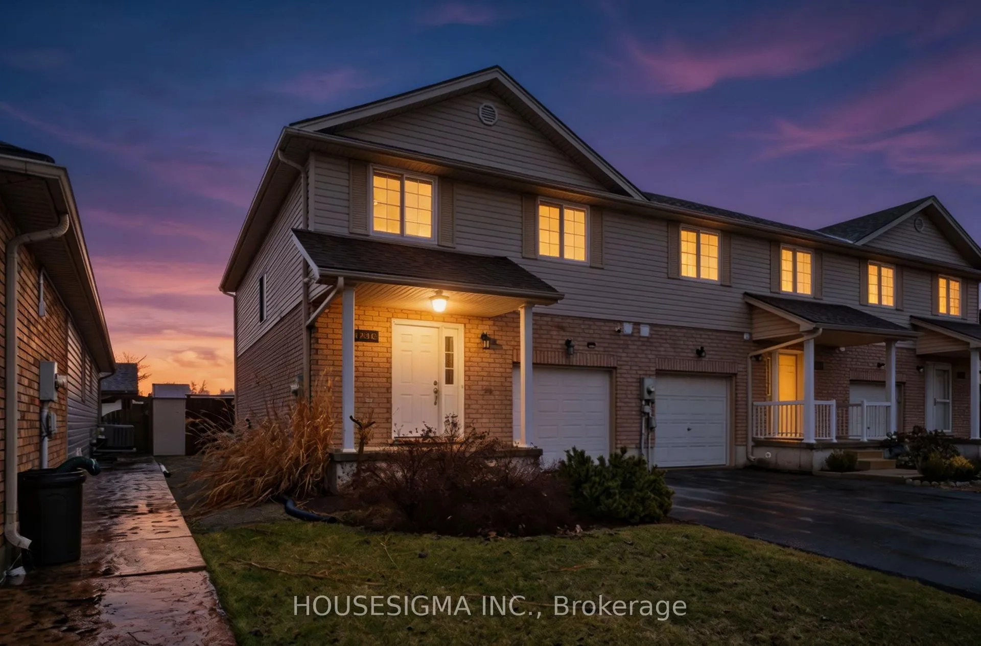 Photo 33 of Unit C, 123 Whitlaw Way, Brant, Paris — HOMEH