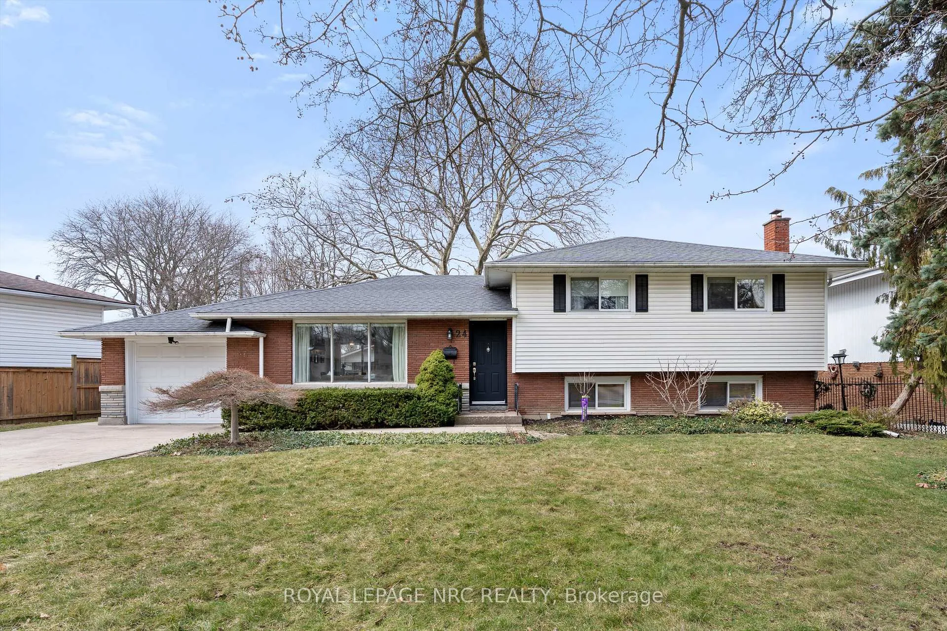Photo 1 of 24 Valerie Drive, St. Catharines, Glendale/Glenridge — HOMEH