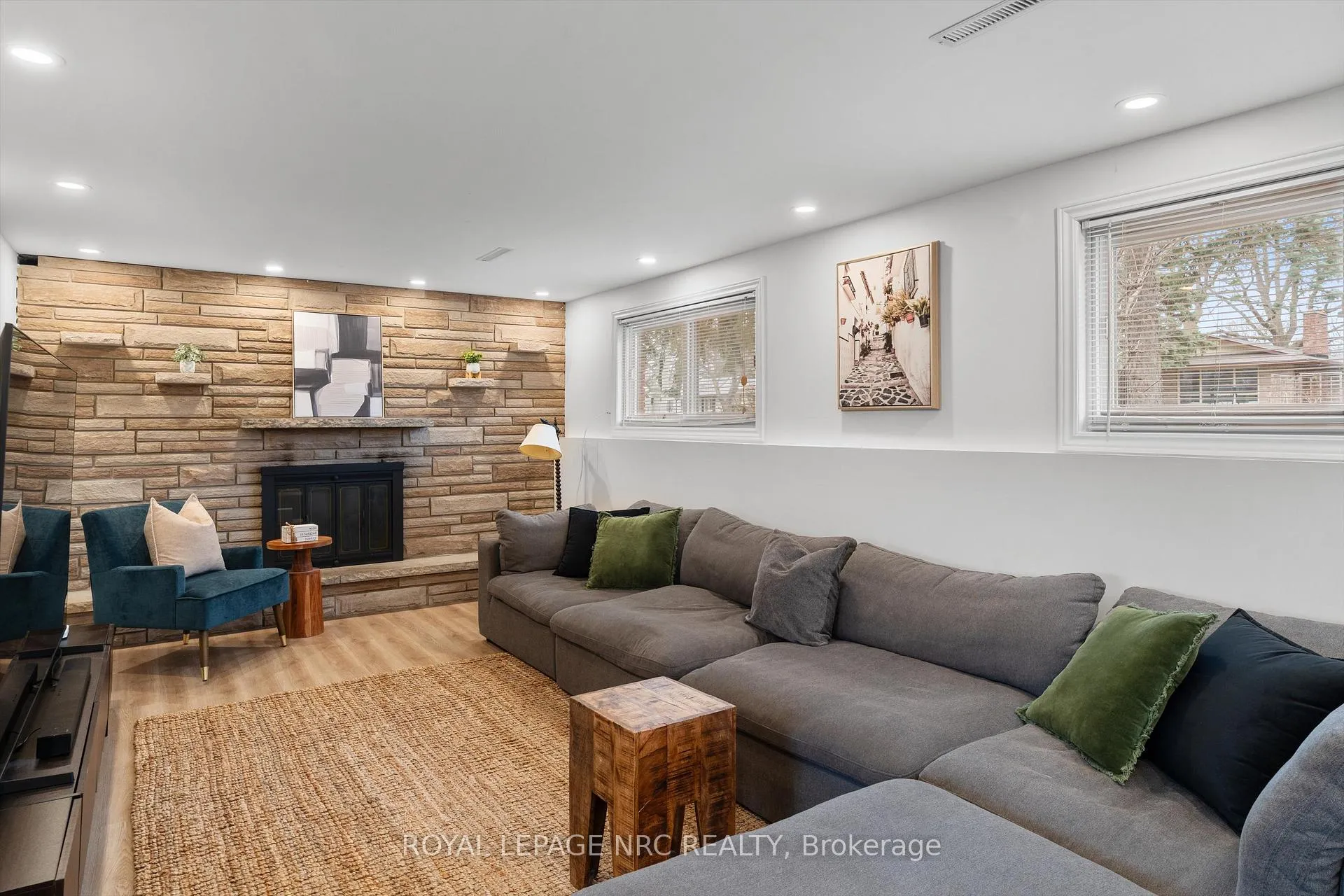 Photo 17 of 24 Valerie Drive, St. Catharines, Glendale/Glenridge — HOMEH