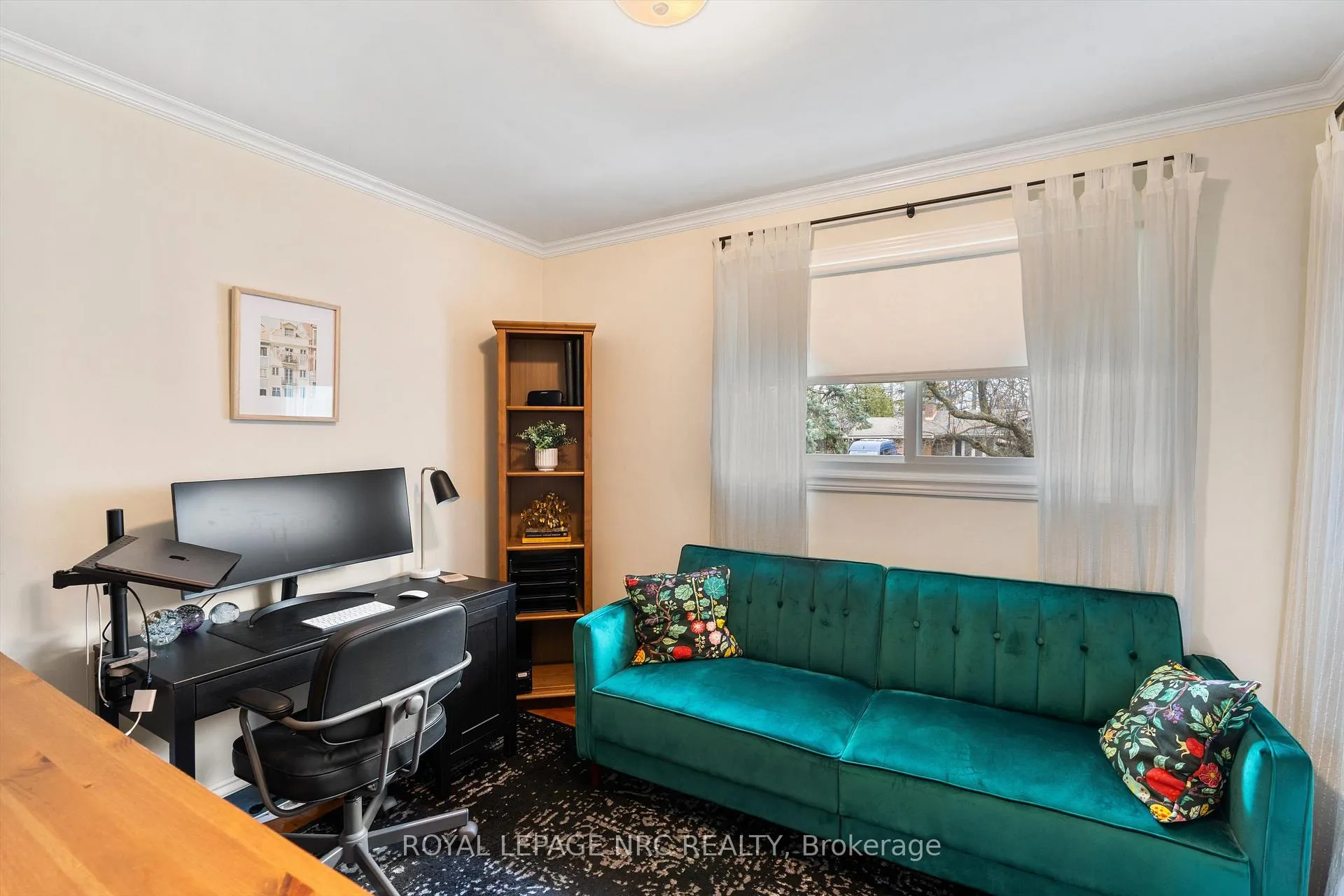 Photo 18 of 24 Valerie Drive, St. Catharines, Glendale/Glenridge — HOMEH