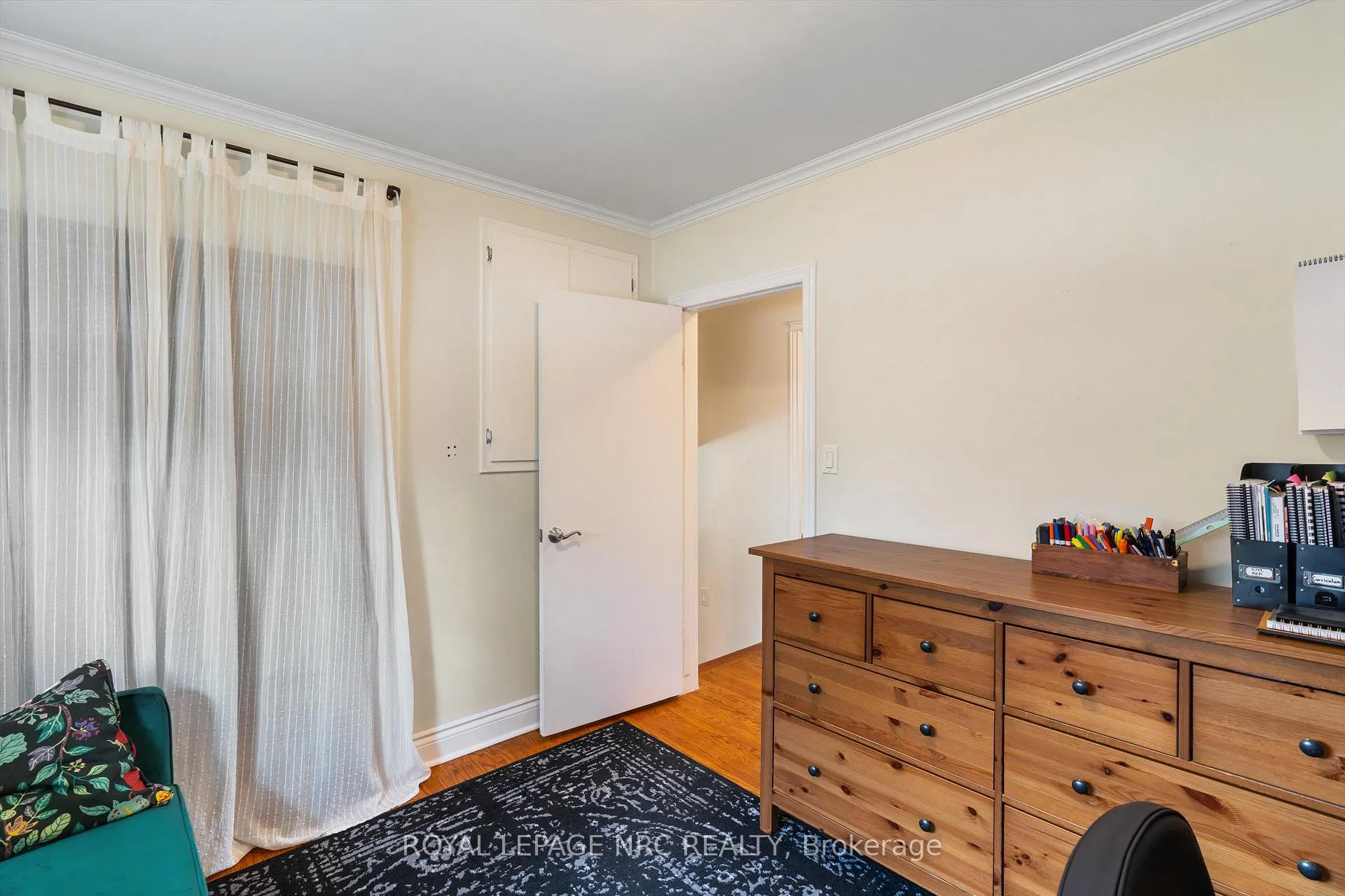 Photo 19 of 24 Valerie Drive, St. Catharines, Glendale/Glenridge — HOMEH