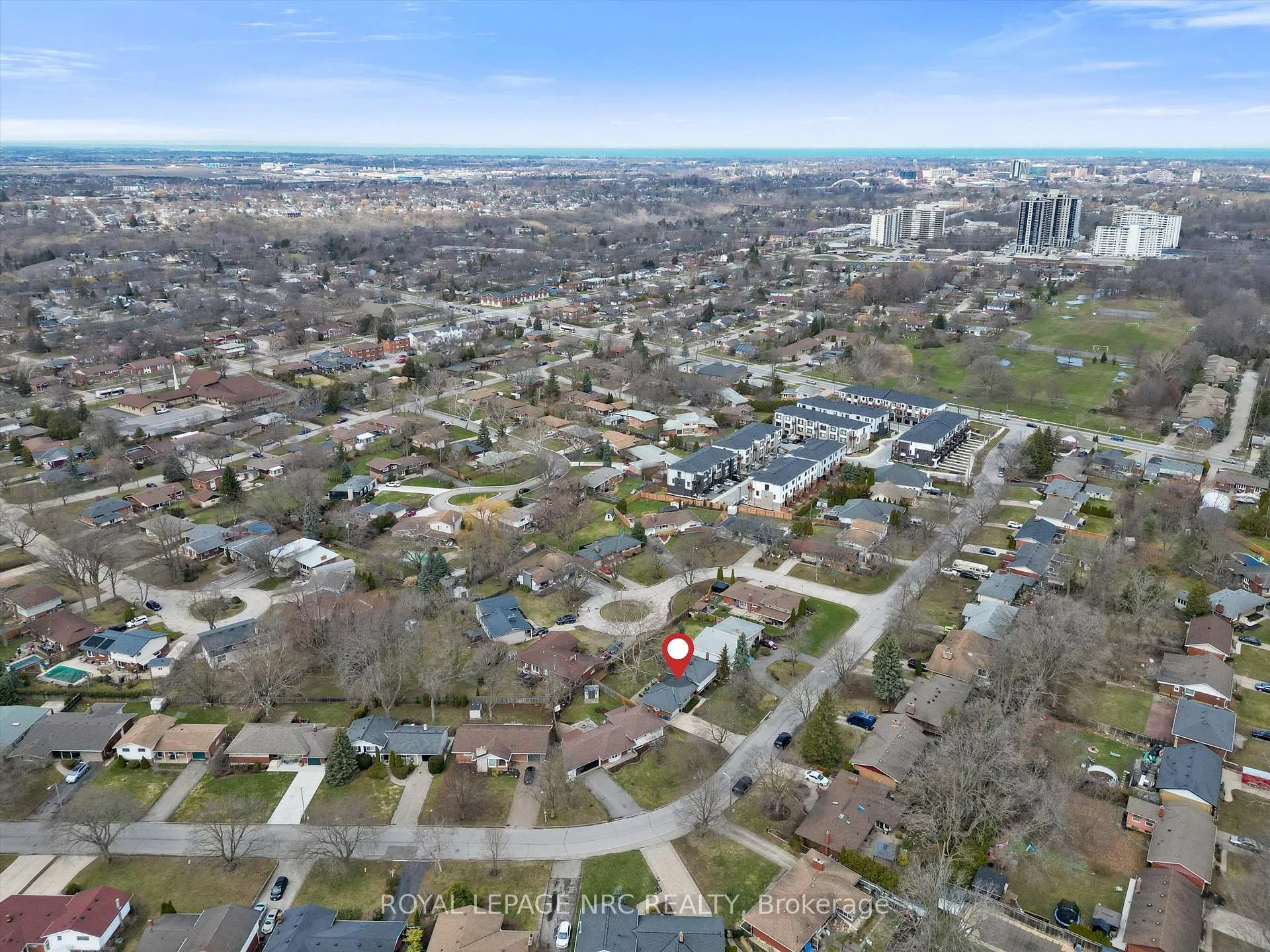 Photo 40 of 24 Valerie Drive, St. Catharines, Glendale/Glenridge — HOMEH