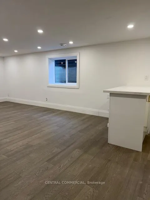 Photo 4 of Unit Basement, 38 Child Drive N, Aurora, Aurora Highlands — HOMEH