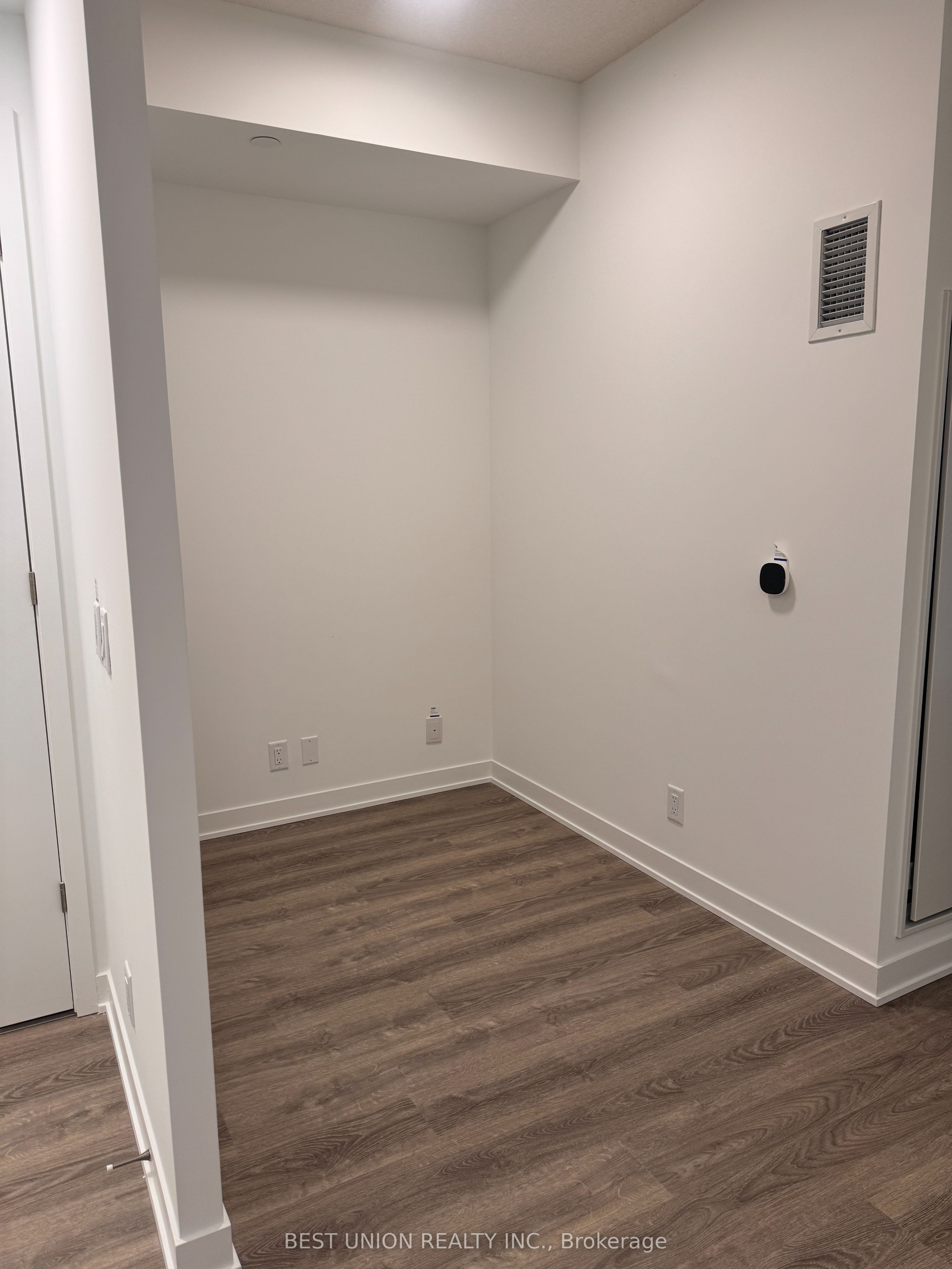 Photo 5 of Unit 2805, 180 Front Street E, Toronto, Moss Park — HOMEH