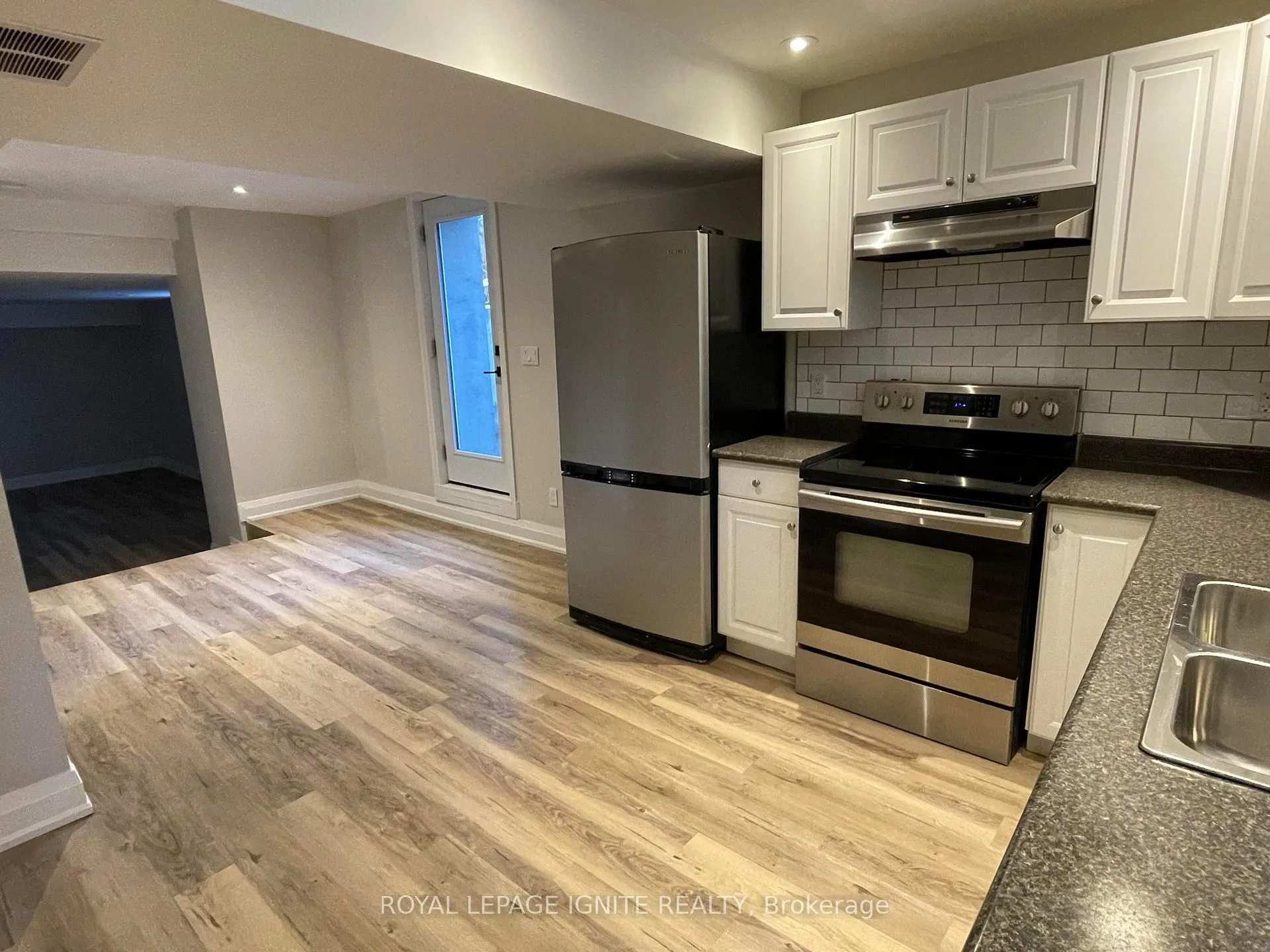 Photo 4 of Unit Bsmt, 30 Watson Drive, Scarborough, Highland Creek — HOMEH