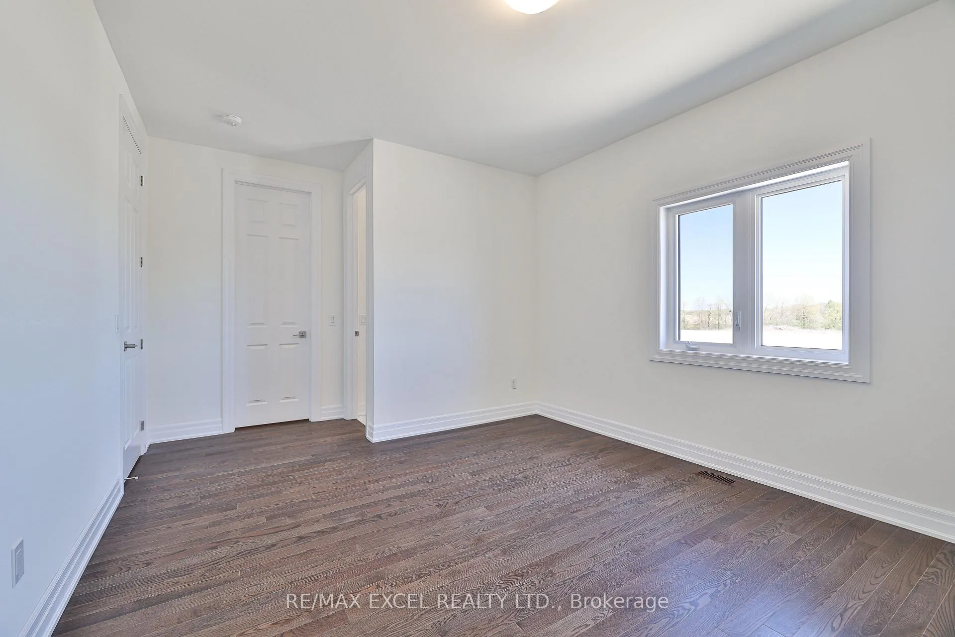Photo 35 of 24 Sunny Acre Crescent, King, King City — HOMEH