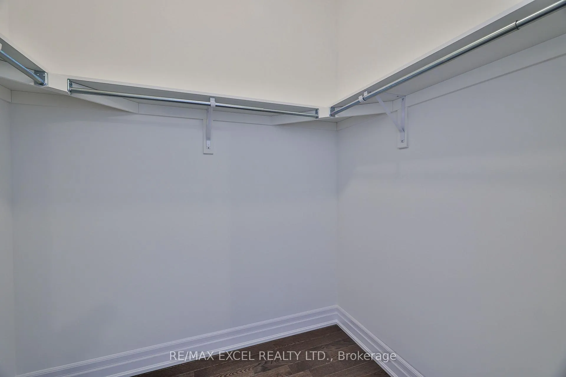 Photo 37 of 24 Sunny Acre Crescent, King, King City — HOMEH