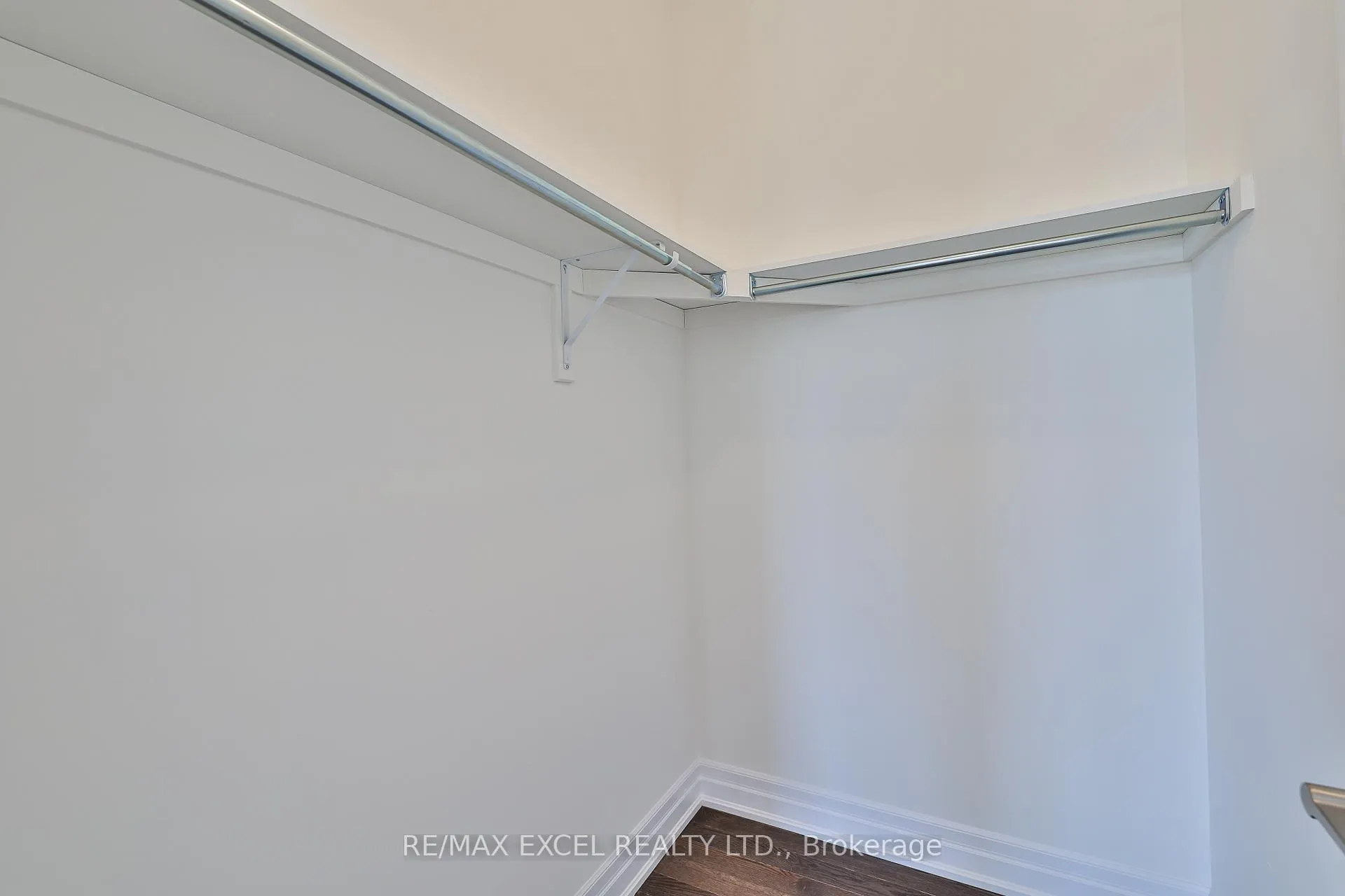 Photo 45 of 24 Sunny Acre Crescent, King, King City — HOMEH