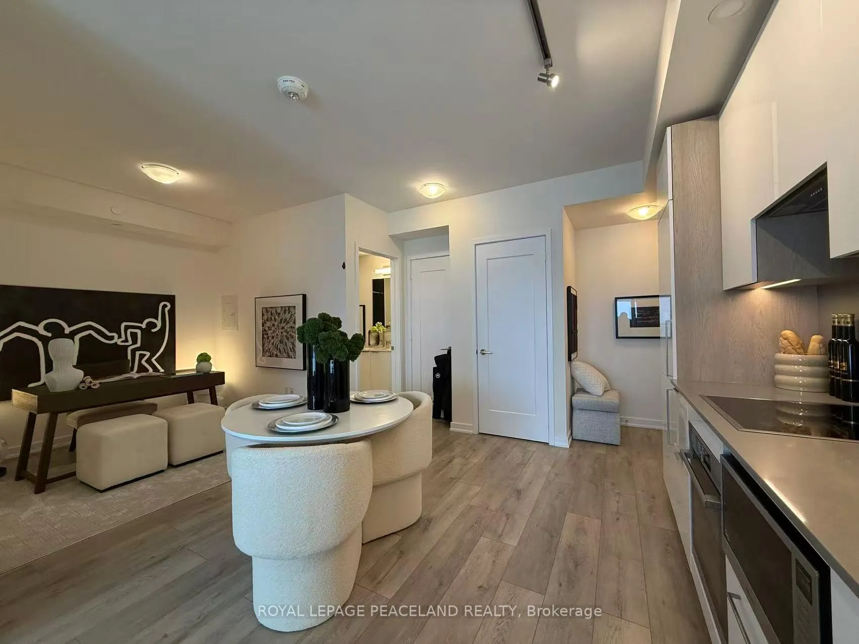 Photo 7 of Unit 1710, 28 Freeland Street, Toronto, Waterfront Communities — HOMEH